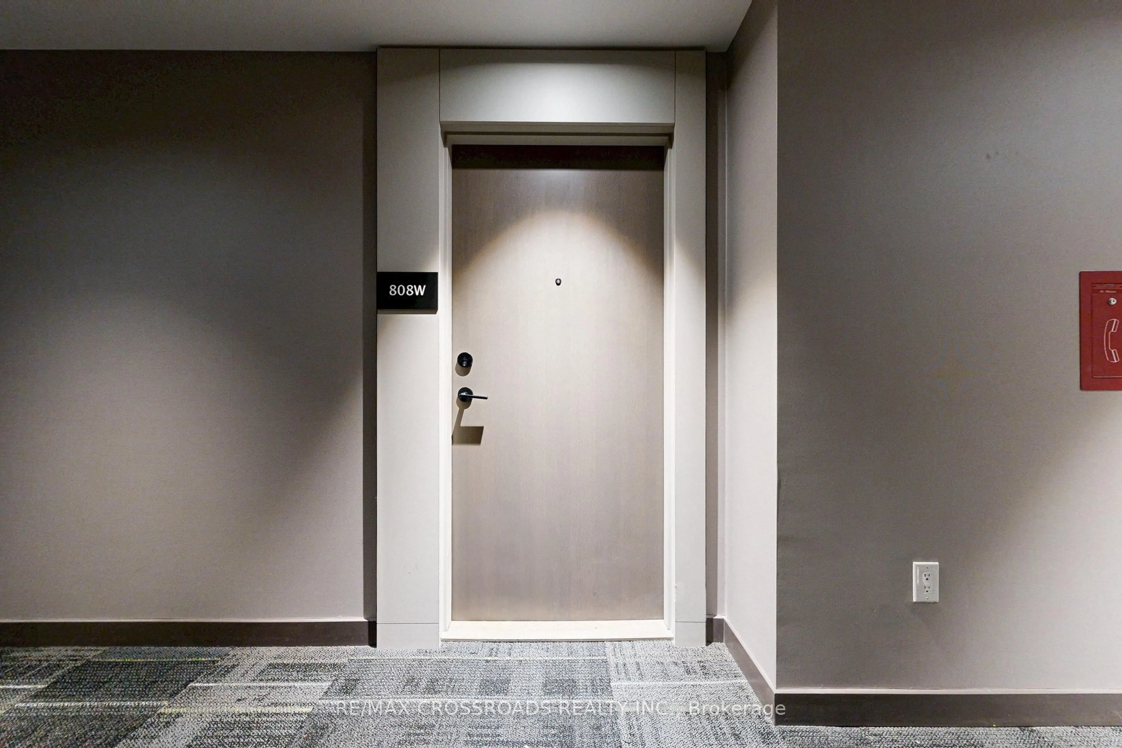 Indoor foyer for 225 Sumach St #808, Toronto Ontario M5A 3K3
