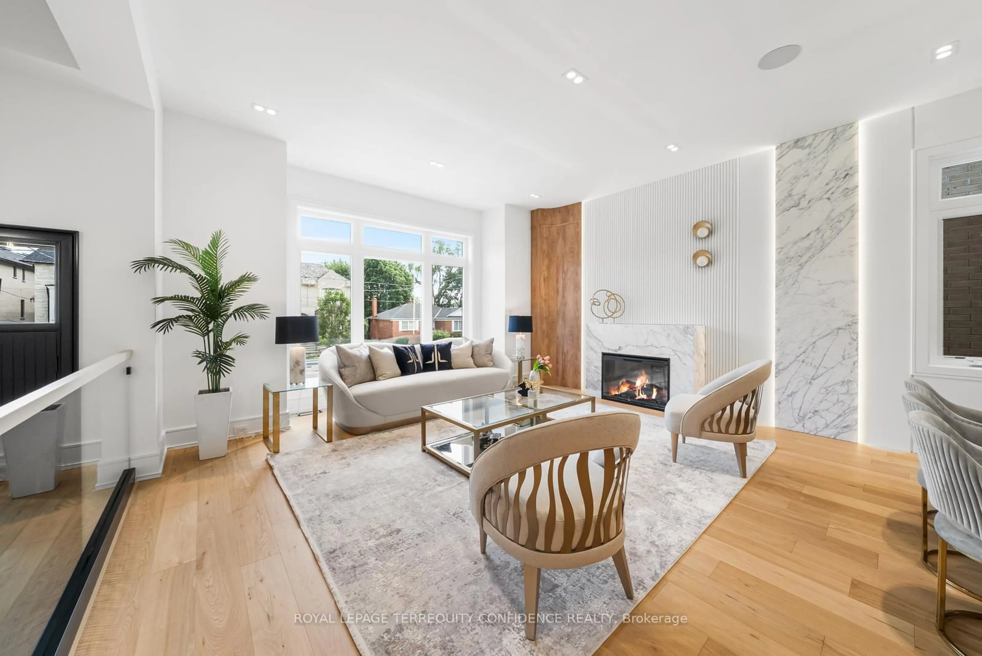 Living room with furniture, unknown for 338A Horsham Ave, Toronto Ontario M2R 1G6