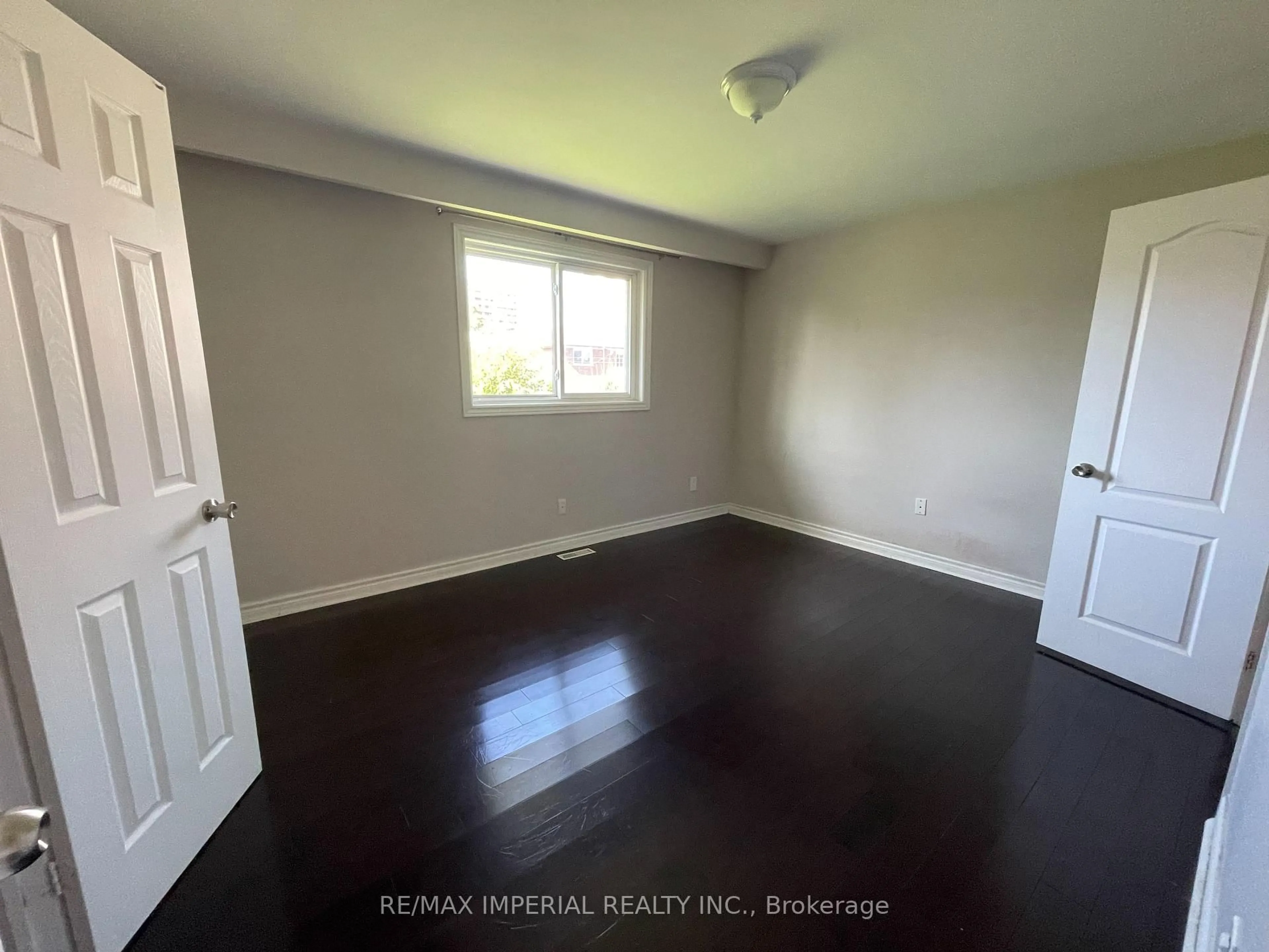A pic of a room for 28 Bowhill Cres, Toronto Ontario M2J 3S2