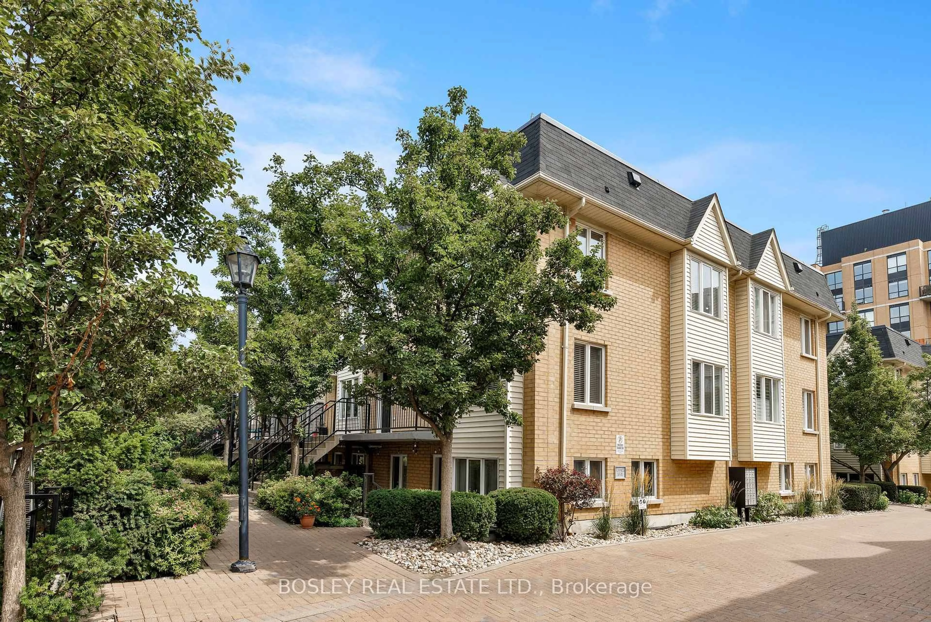 Unknown for 208 Niagara St #58, Toronto Ontario M6J 3W5