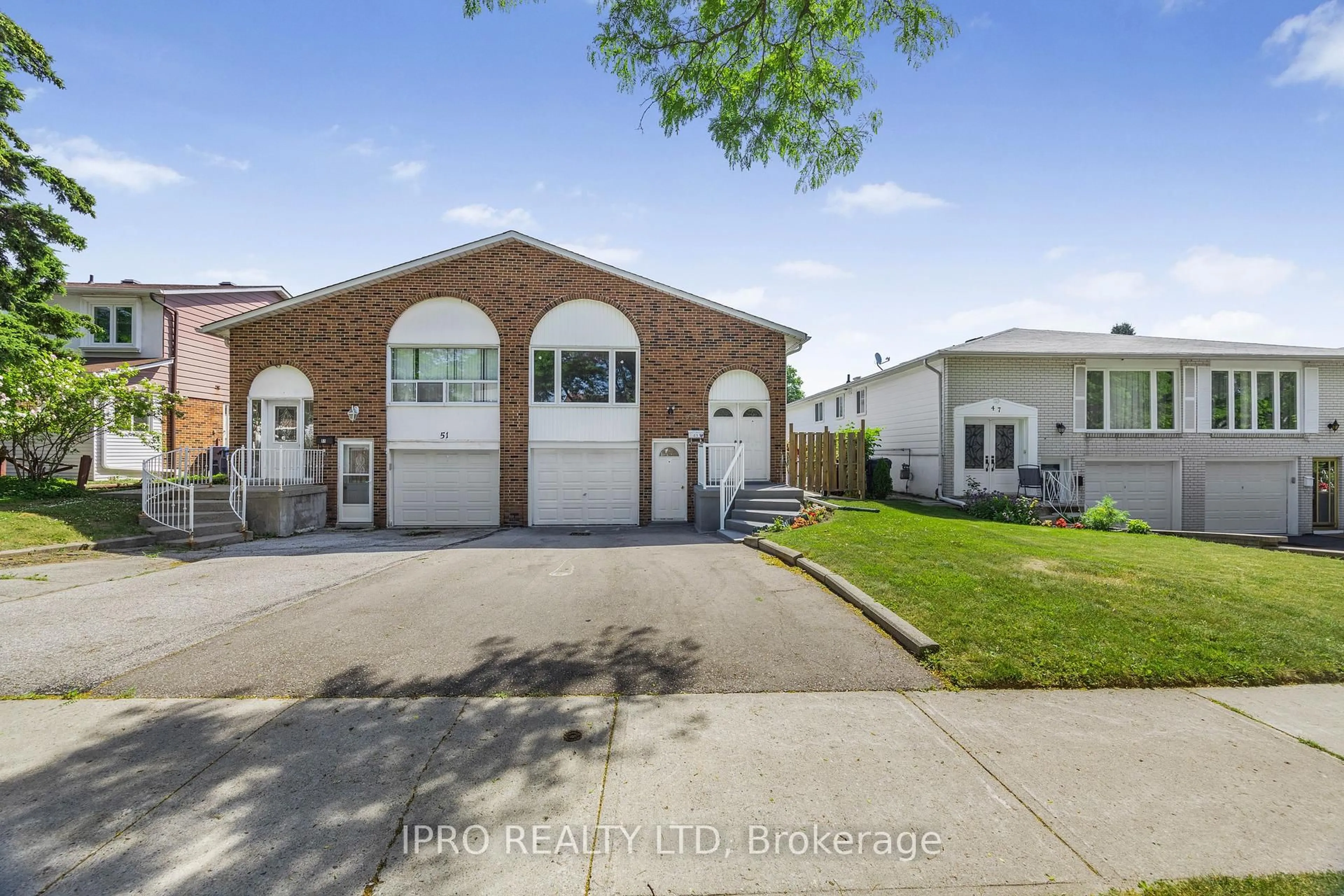 Unknown for 49 Tuscarora Dr, Toronto Ontario M2H 2K4