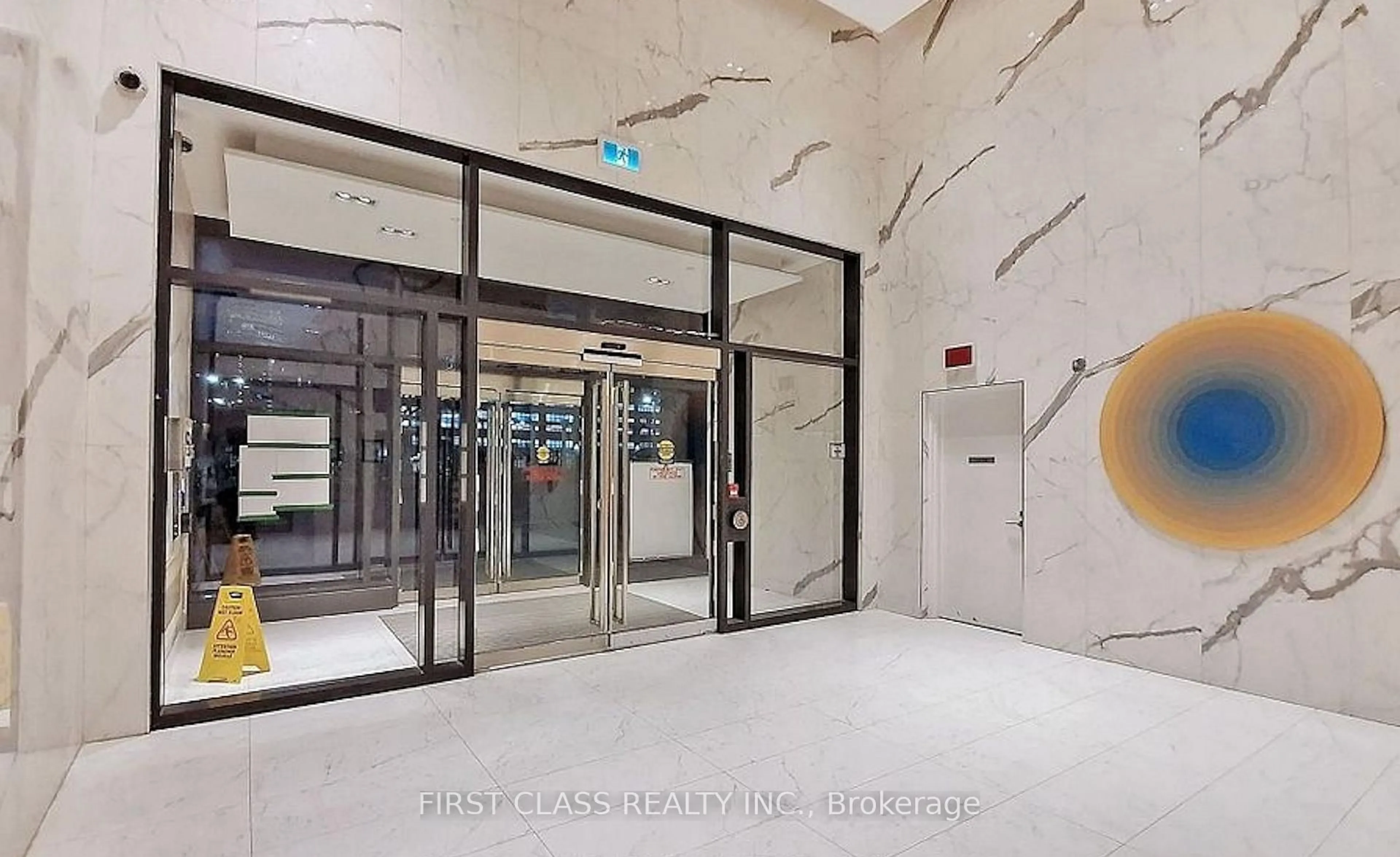 Indoor foyer for 251 Jarvis St #826, Toronto Ontario M5B 0C3