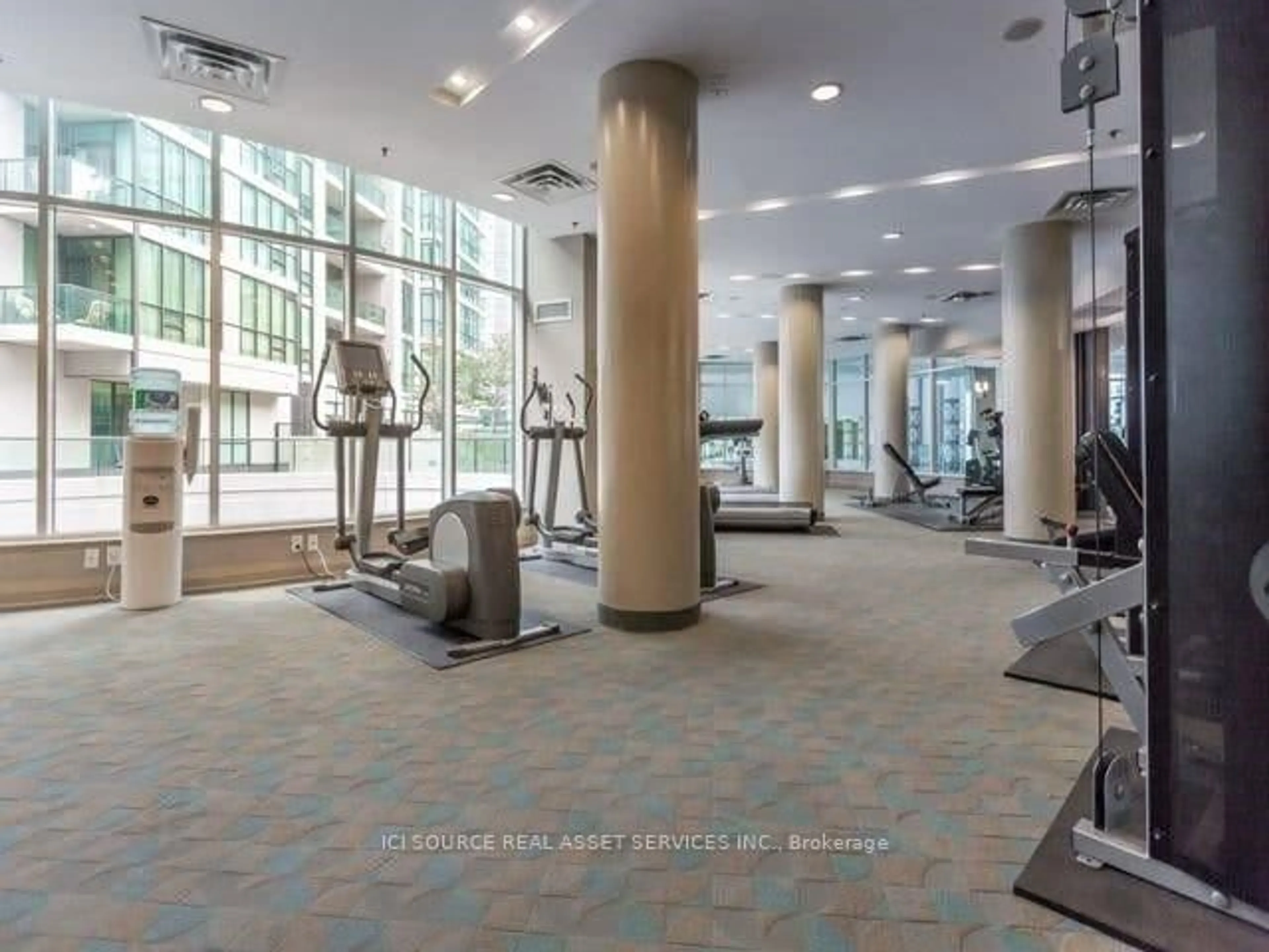 Gym or fitness room for 12 Yonge St #2004, Toronto Ontario M5E 1Z9