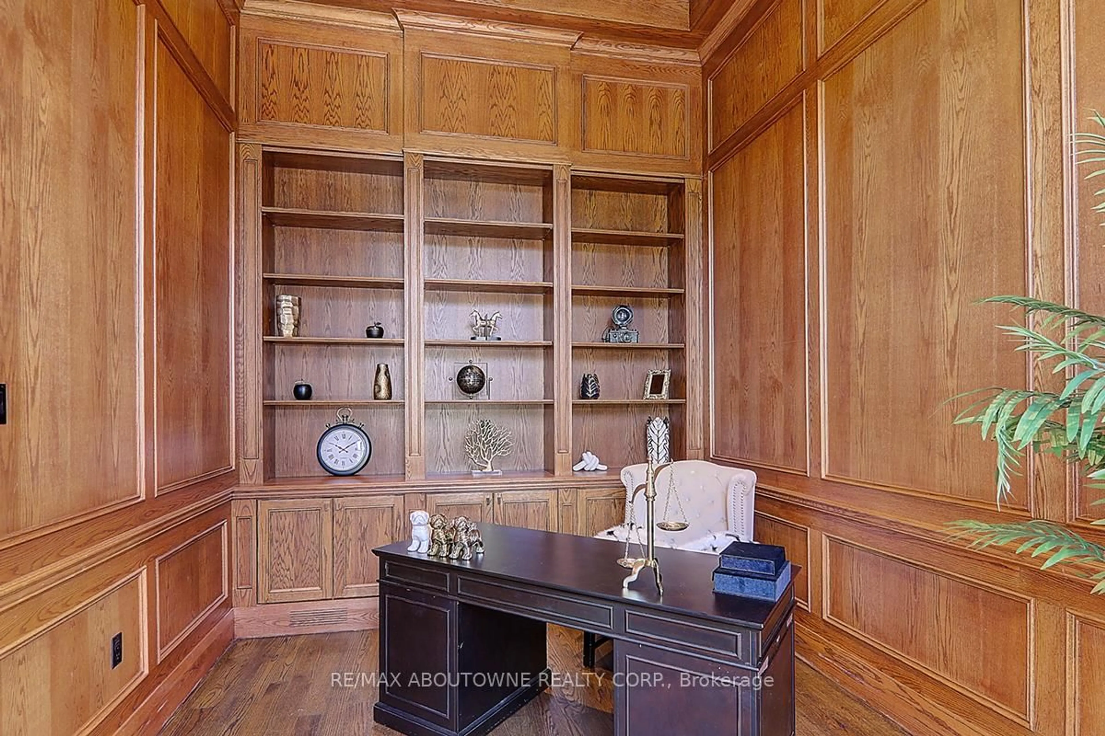 A pic of a room for 69 Heathview Ave, Toronto Ontario M2K 2C3