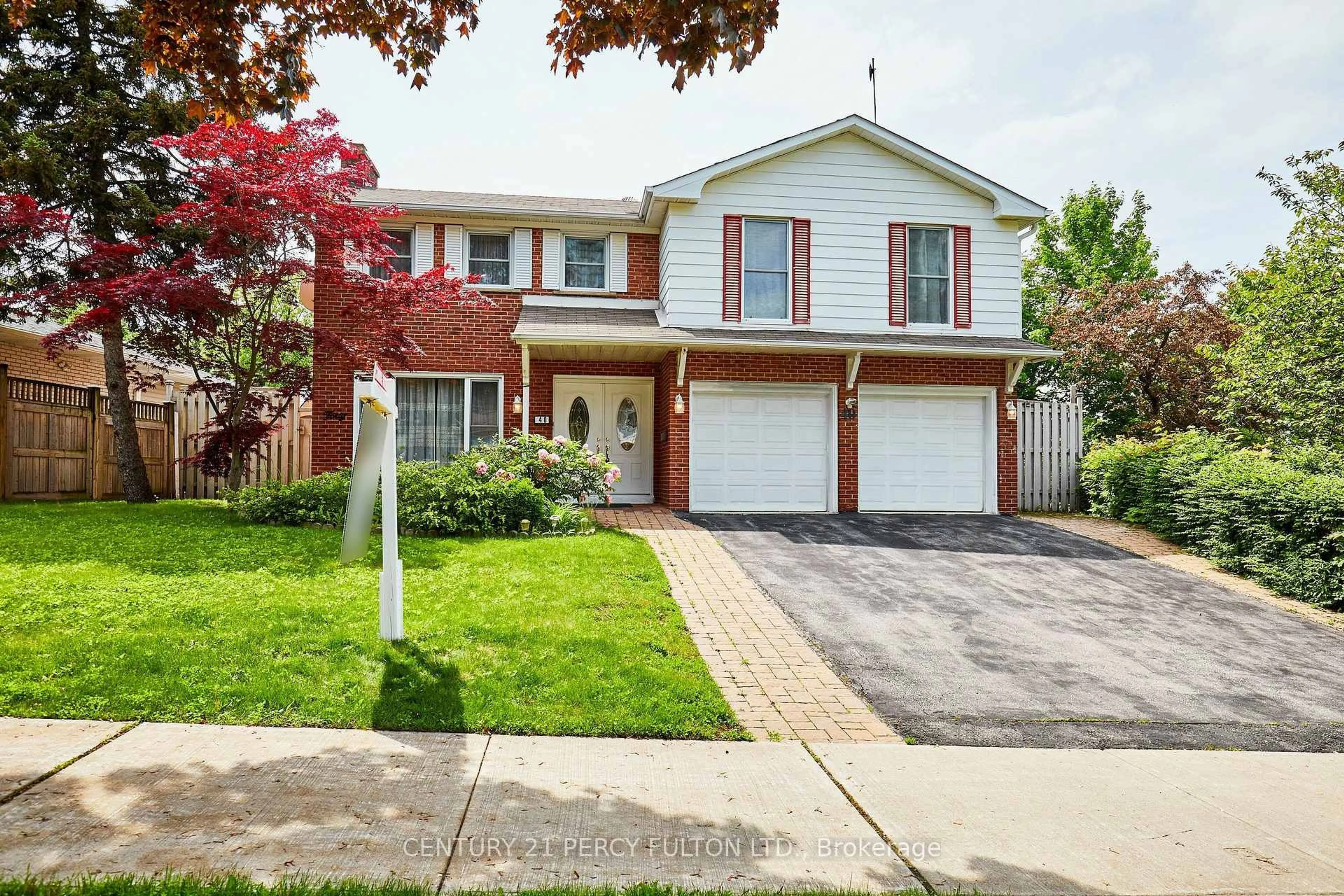 Home with brick exterior material, street for 40 Farmview Cres, Toronto Ontario M2J 1G4