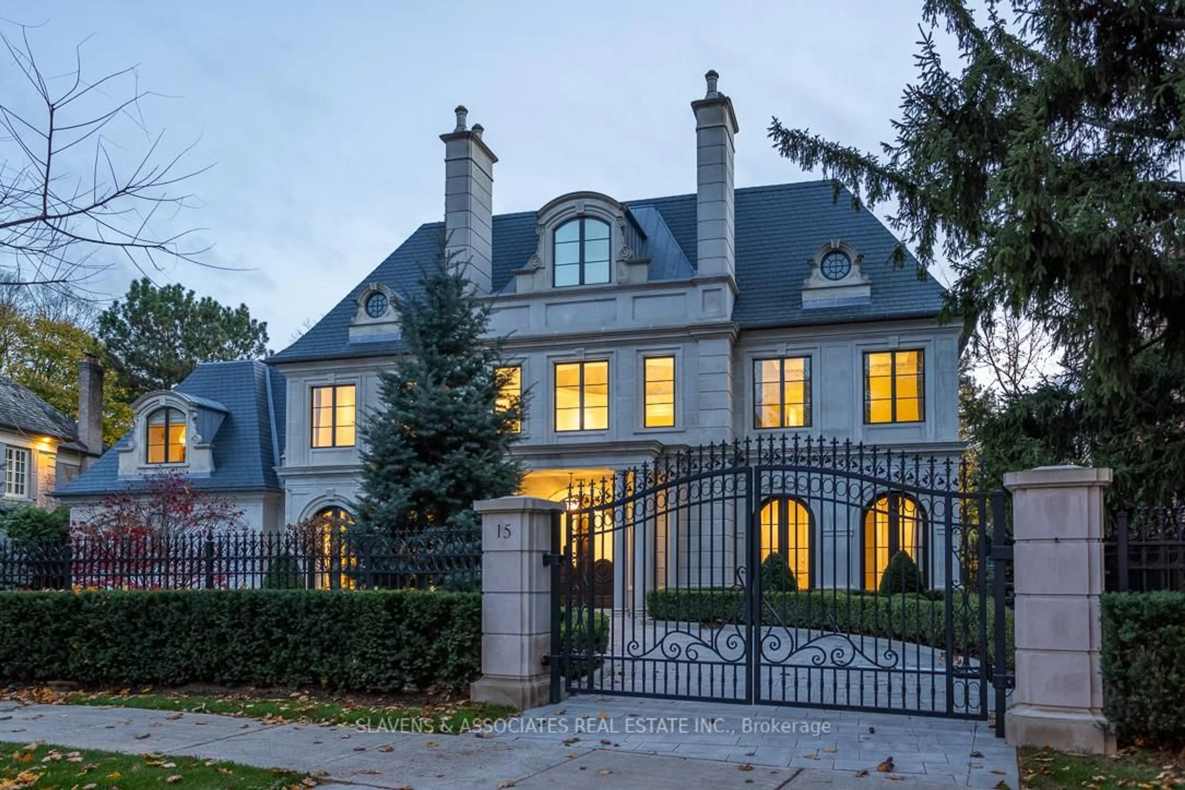 Home with brick exterior material, street for 15 Tudor Gate, Toronto Ontario M2L 1N3