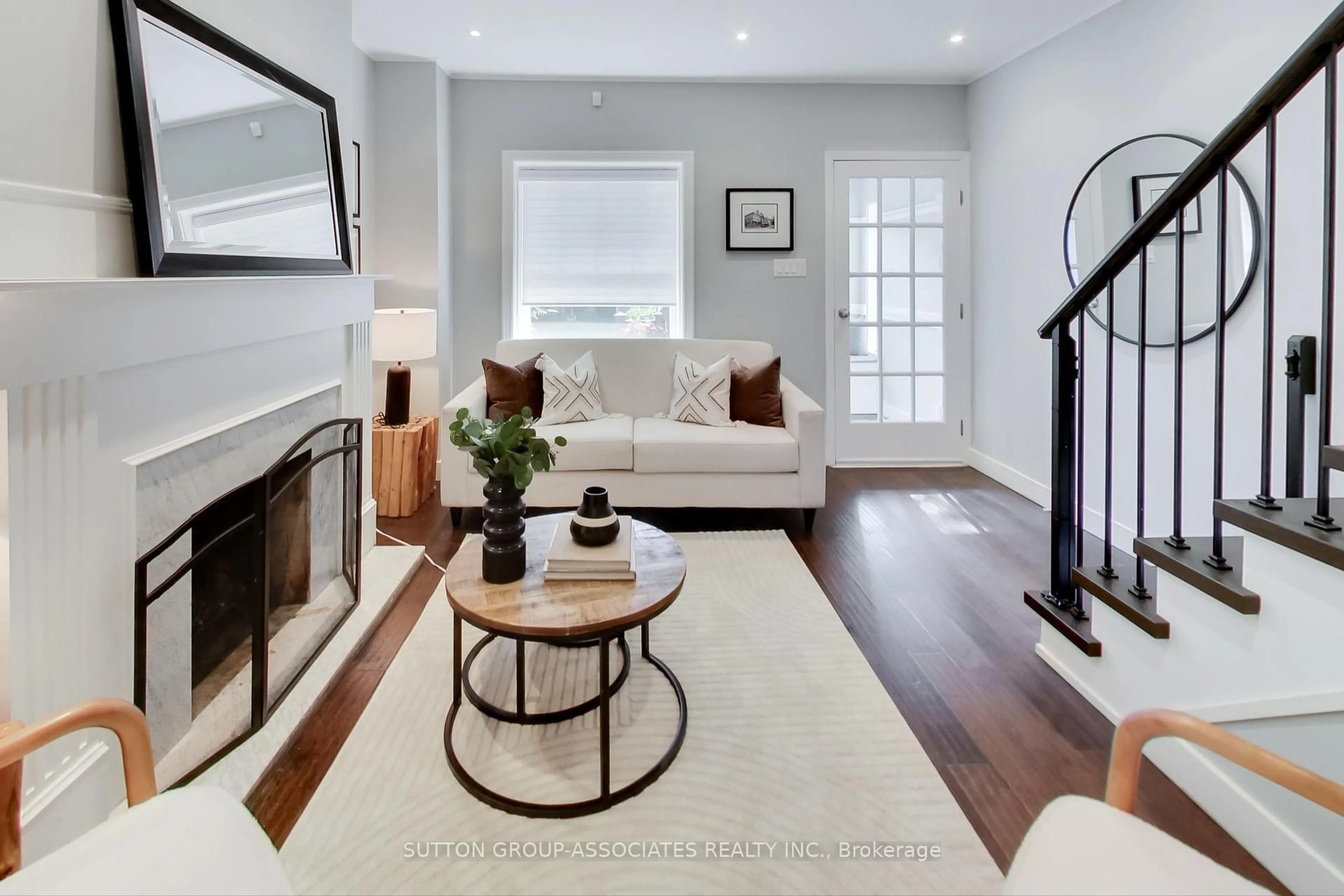 Living room with furniture, unknown for 177 Humewood Dr, Toronto Ontario M6C 2W7