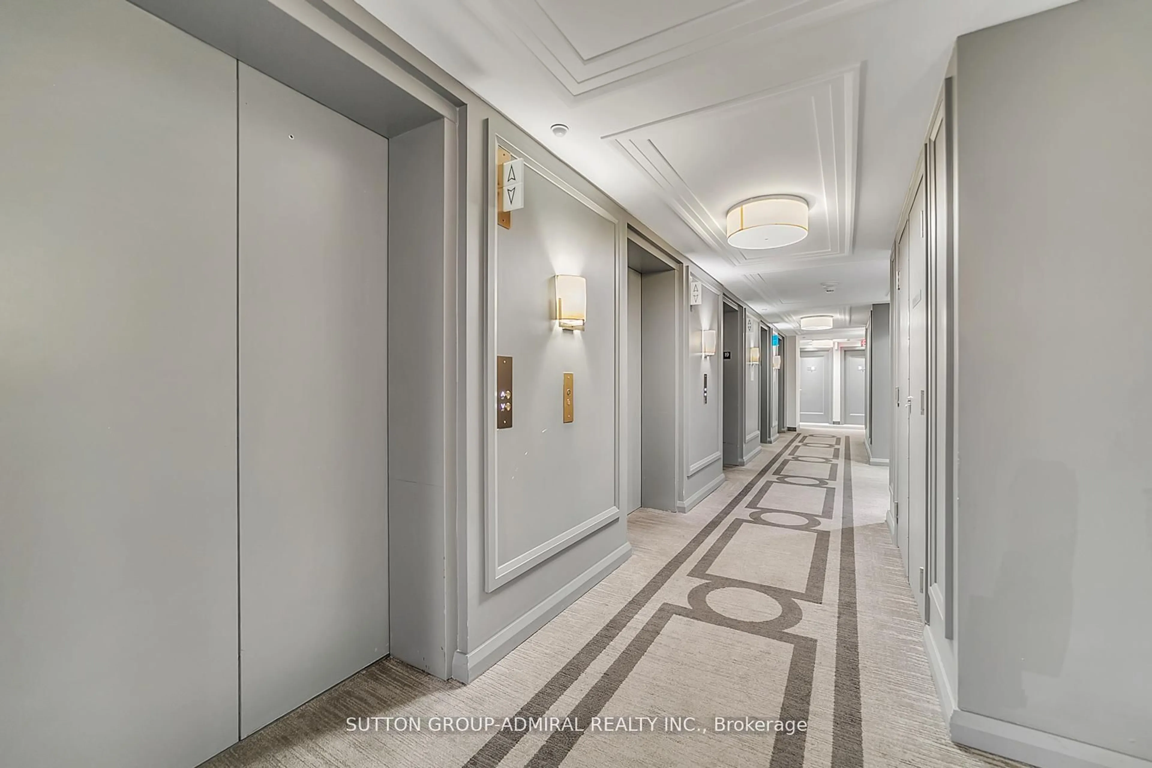 Indoor foyer for 155 YORKVILLE Ave #1908, Toronto Ontario M5R 1C4