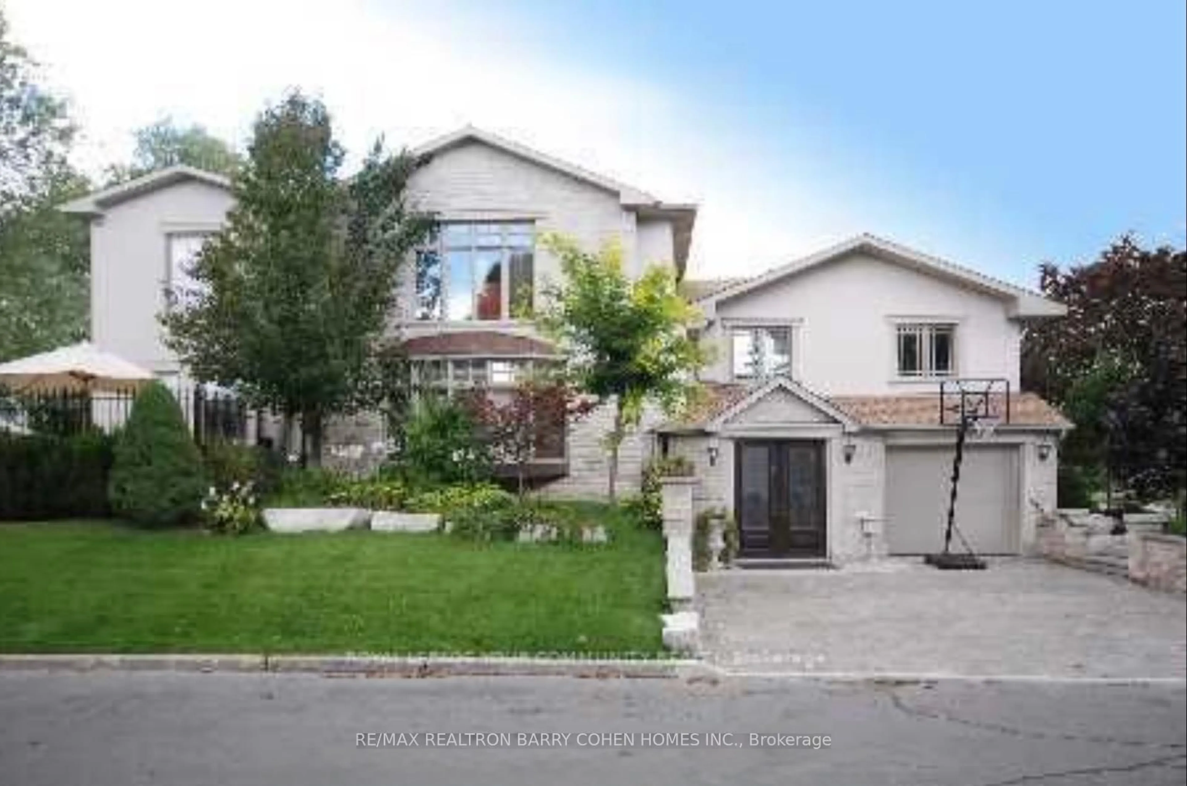 Unknown for 250 Betty Ann Dr, Toronto Ontario M2R 1A7