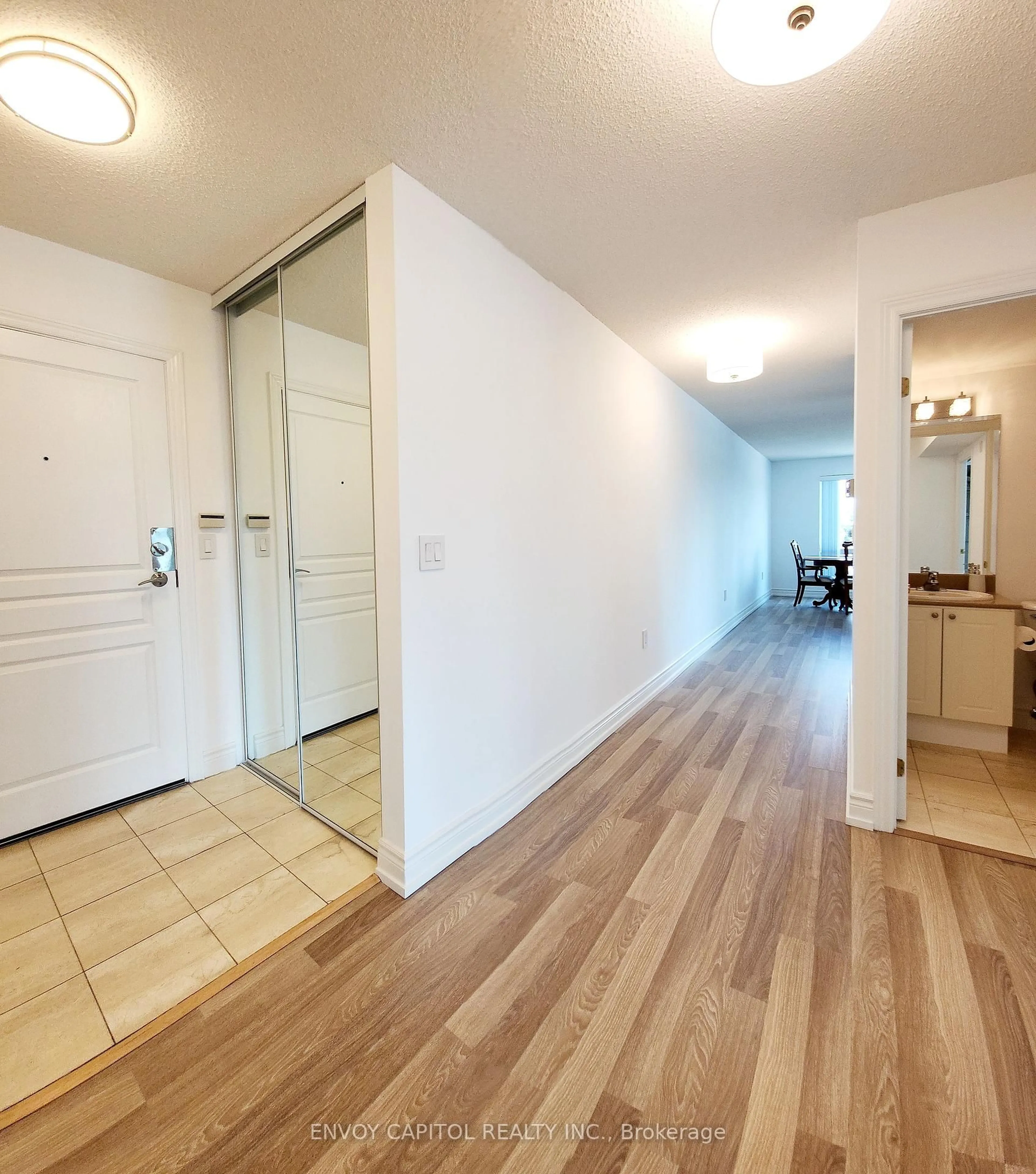 Unknown for 1 Hycrest Ave #602, Toronto Ontario M2N 6V8