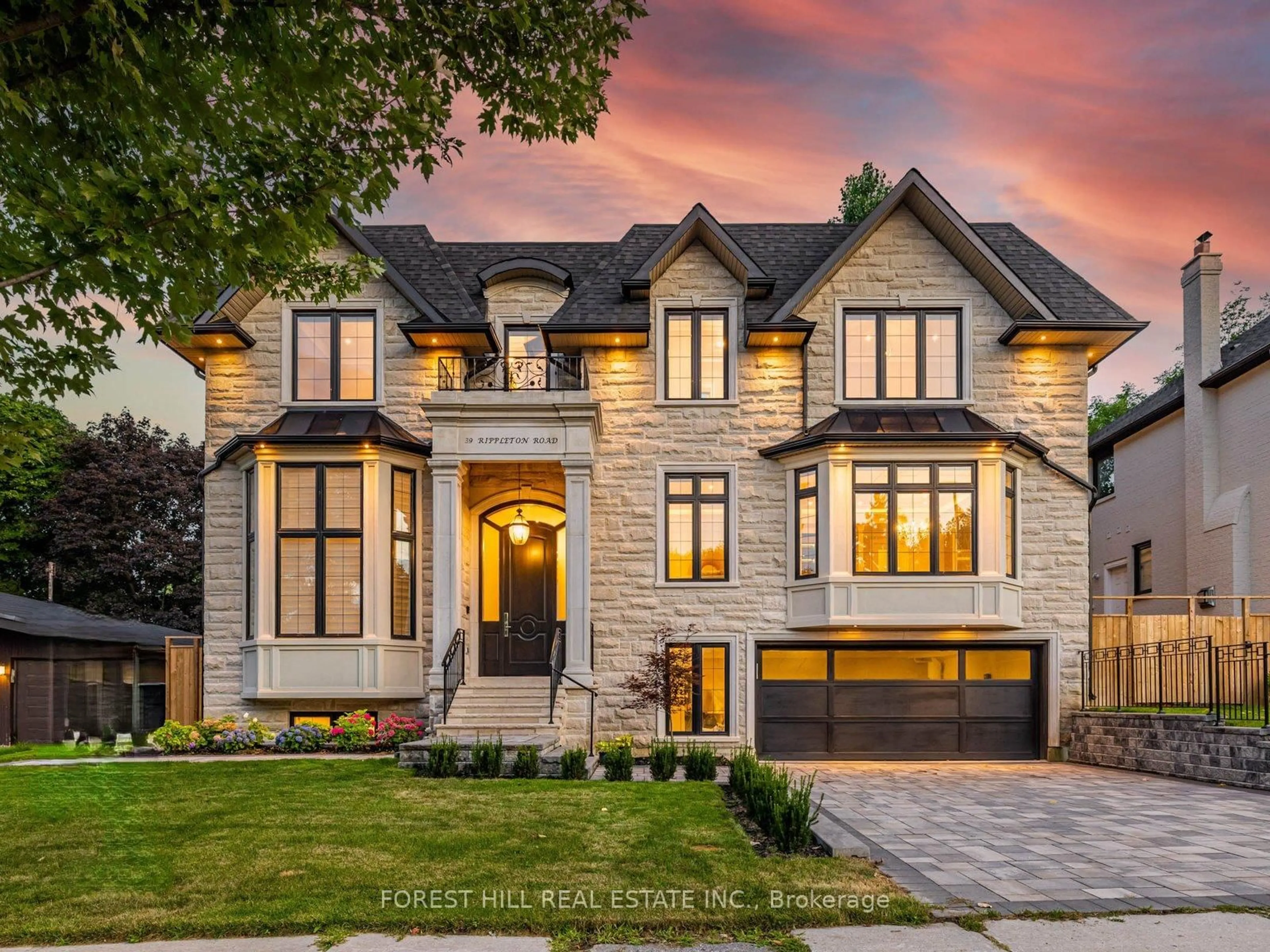 Home with brick exterior material, street for 39 Rippleton Rd, Toronto Ontario M3B 1H4