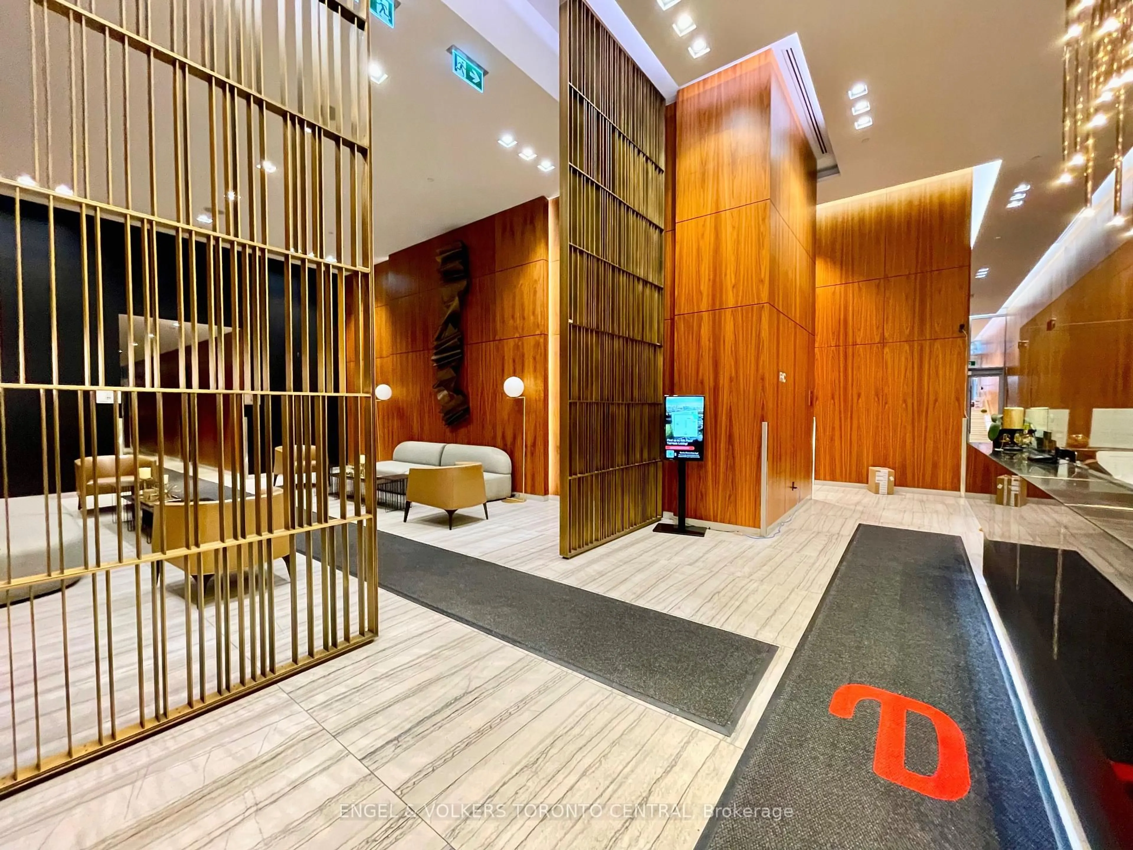 Lobby for 8 Eglinton Ave #3002, Toronto Ontario M4P 1A6
