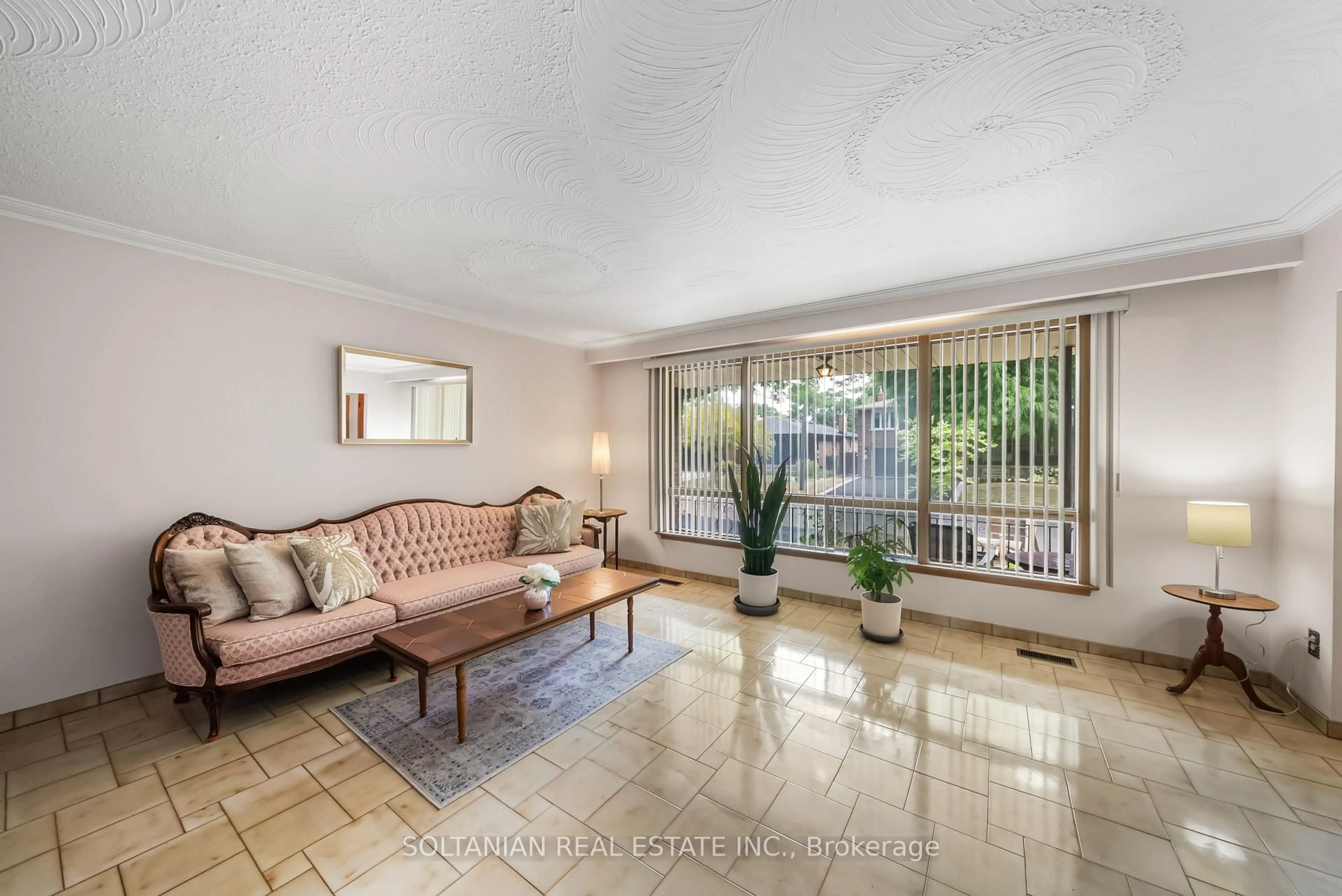 Living room with furniture, unknown for 444 Longmore St, Toronto Ontario M2N 5C3