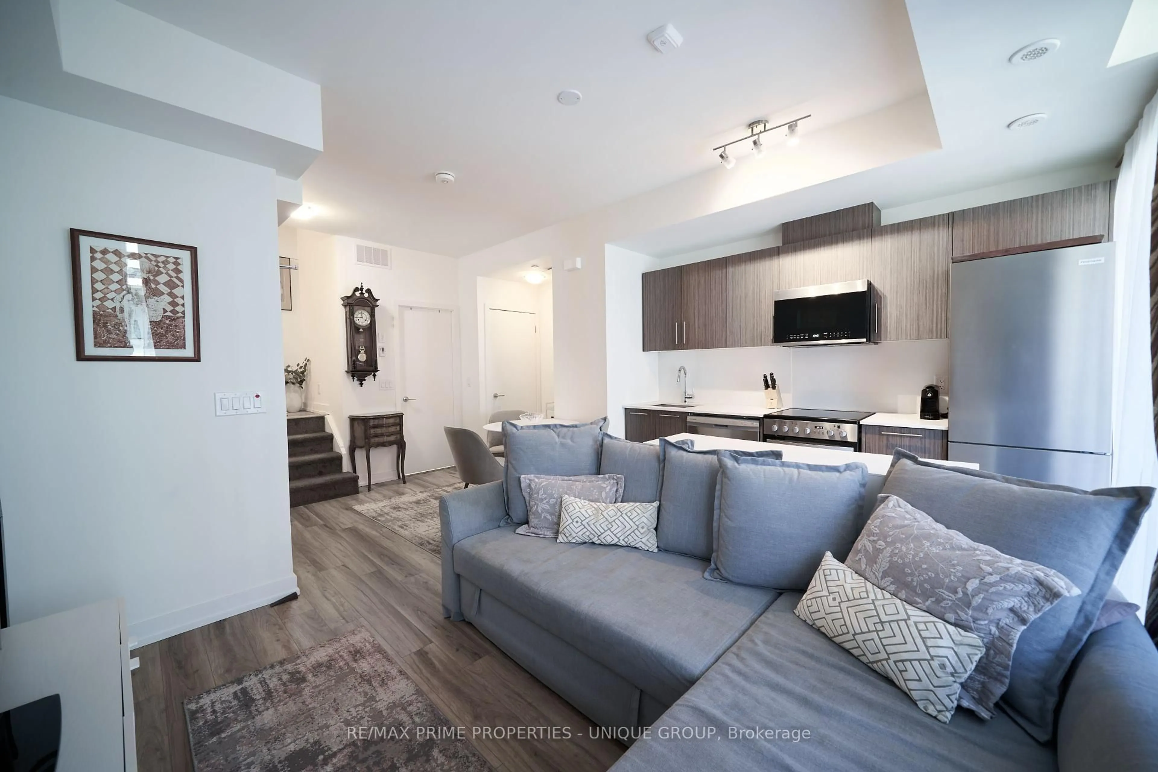 Living room with furniture, unknown for 861 Sheppard Ave #53, Toronto Ontario M3H 0E9