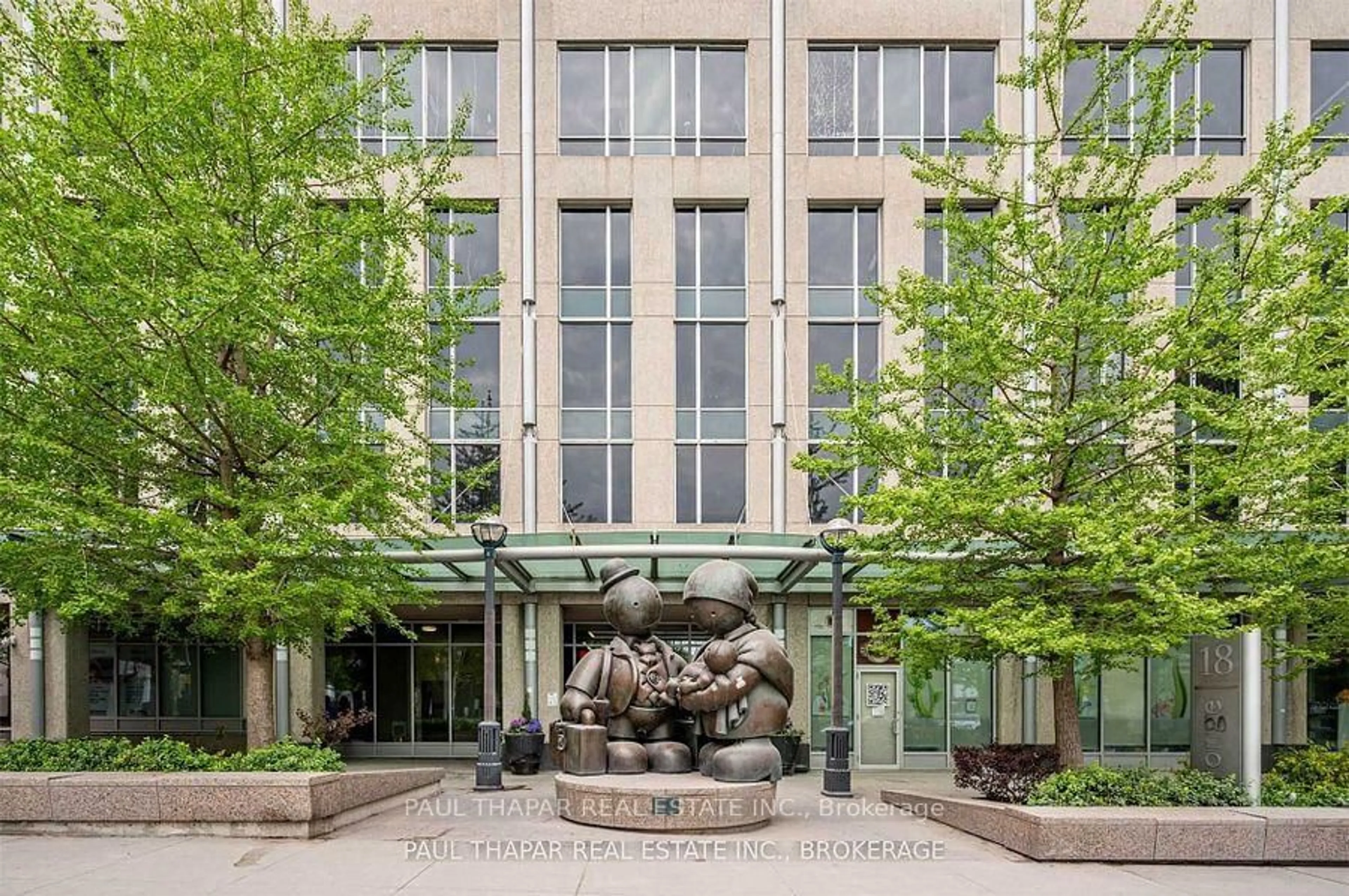 Lobby for 18 Yonge St #2411, Toronto Ontario M5E 1Z8