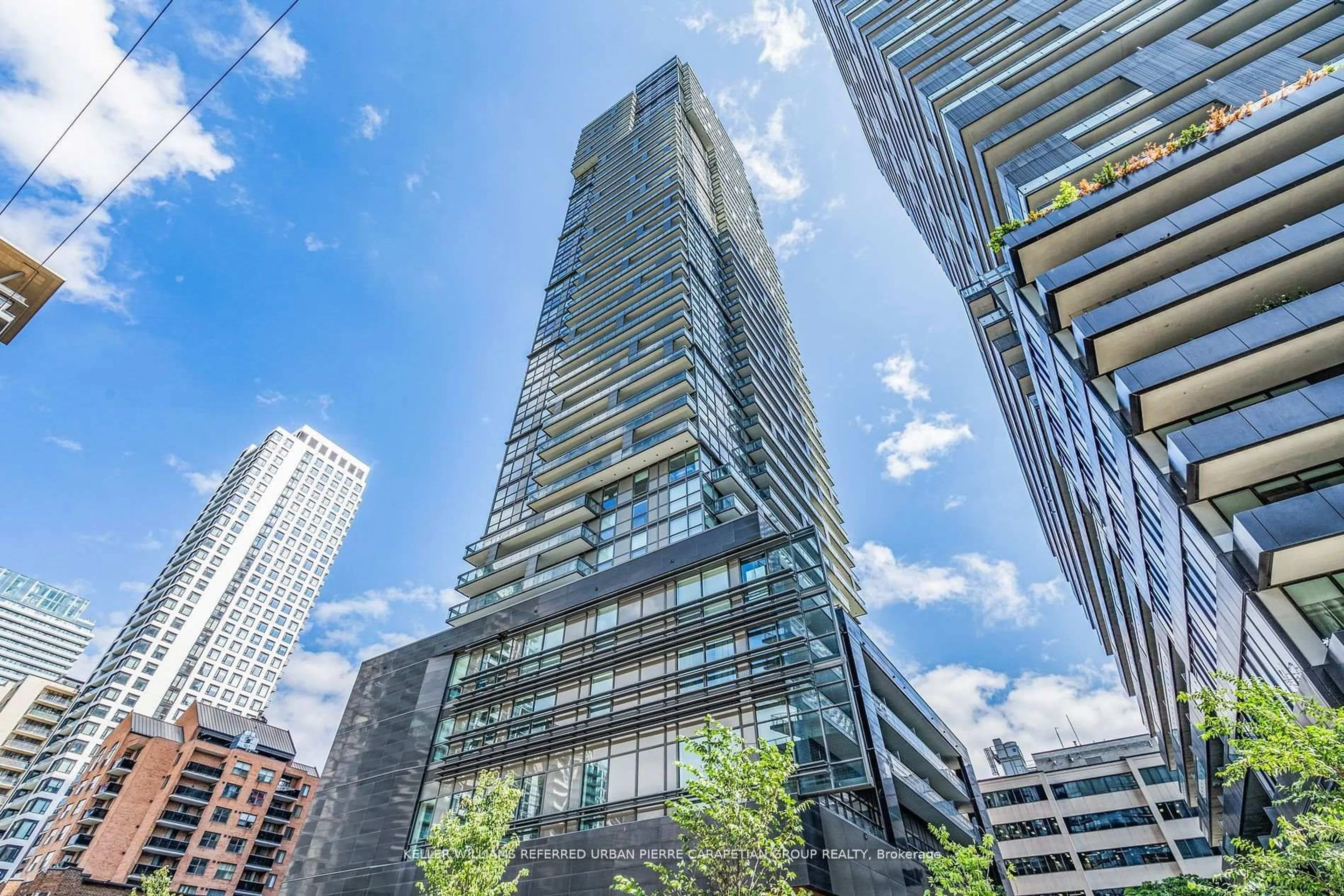 Unknown for 39 Roehampton Ave #408, Toronto Ontario M4P 0G1