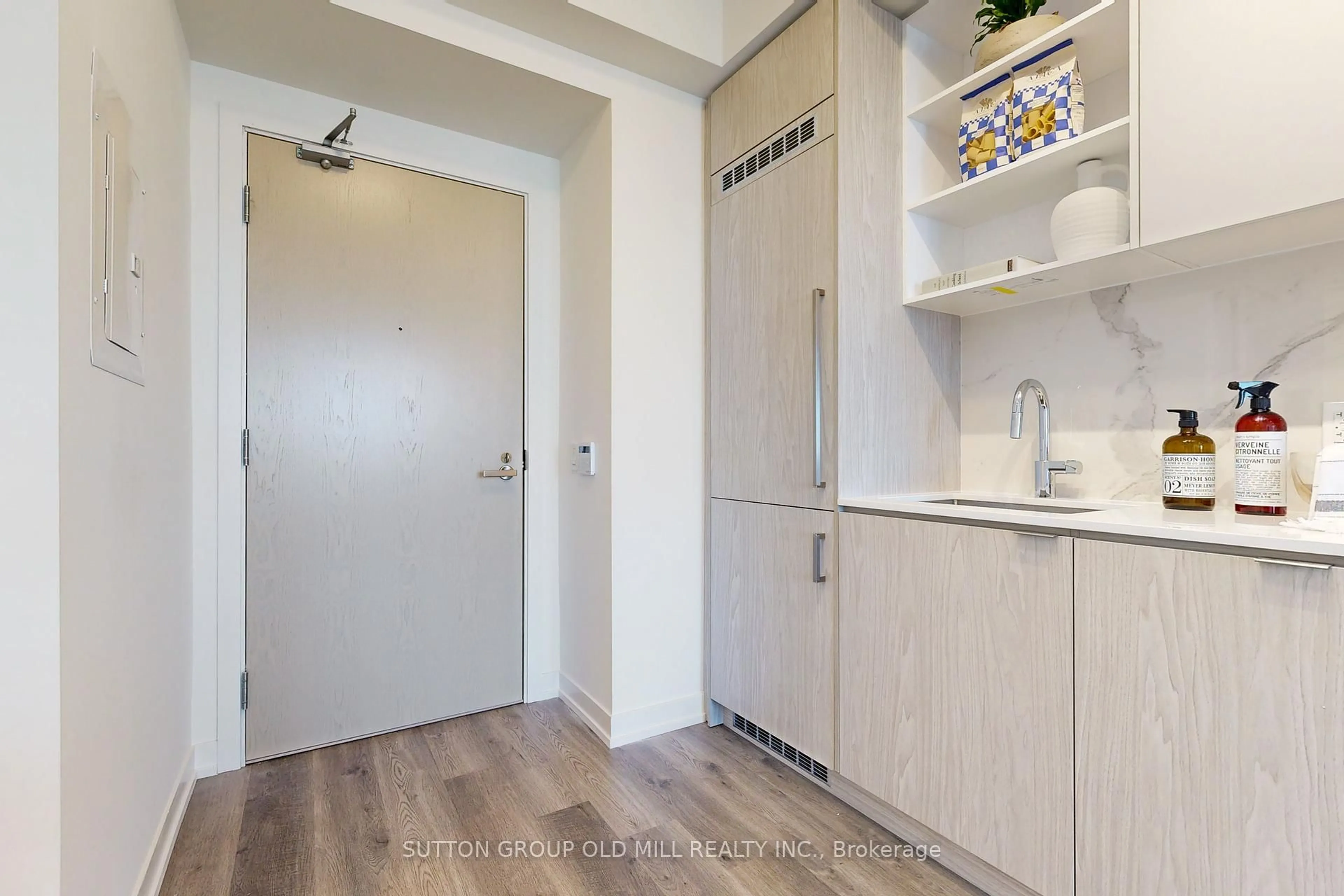 Unknown for 55 Cooper St #6807, Toronto Ontario M5E 0G1
