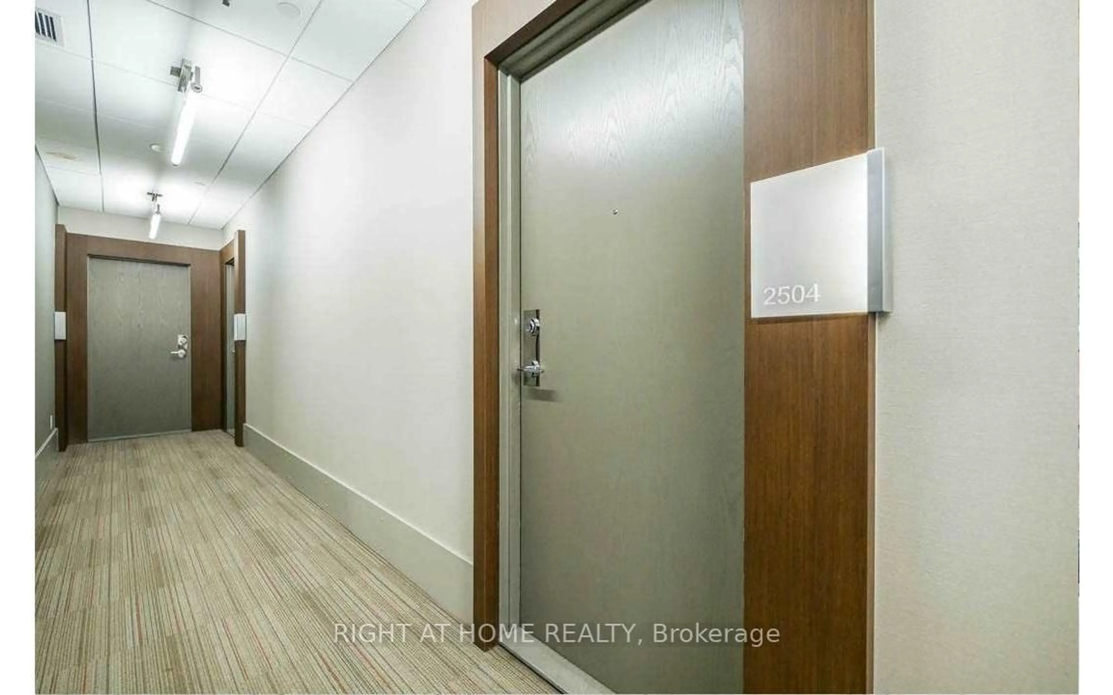 Indoor foyer for 21 Widmer St #2504, Toronto Ontario M5V 0B8