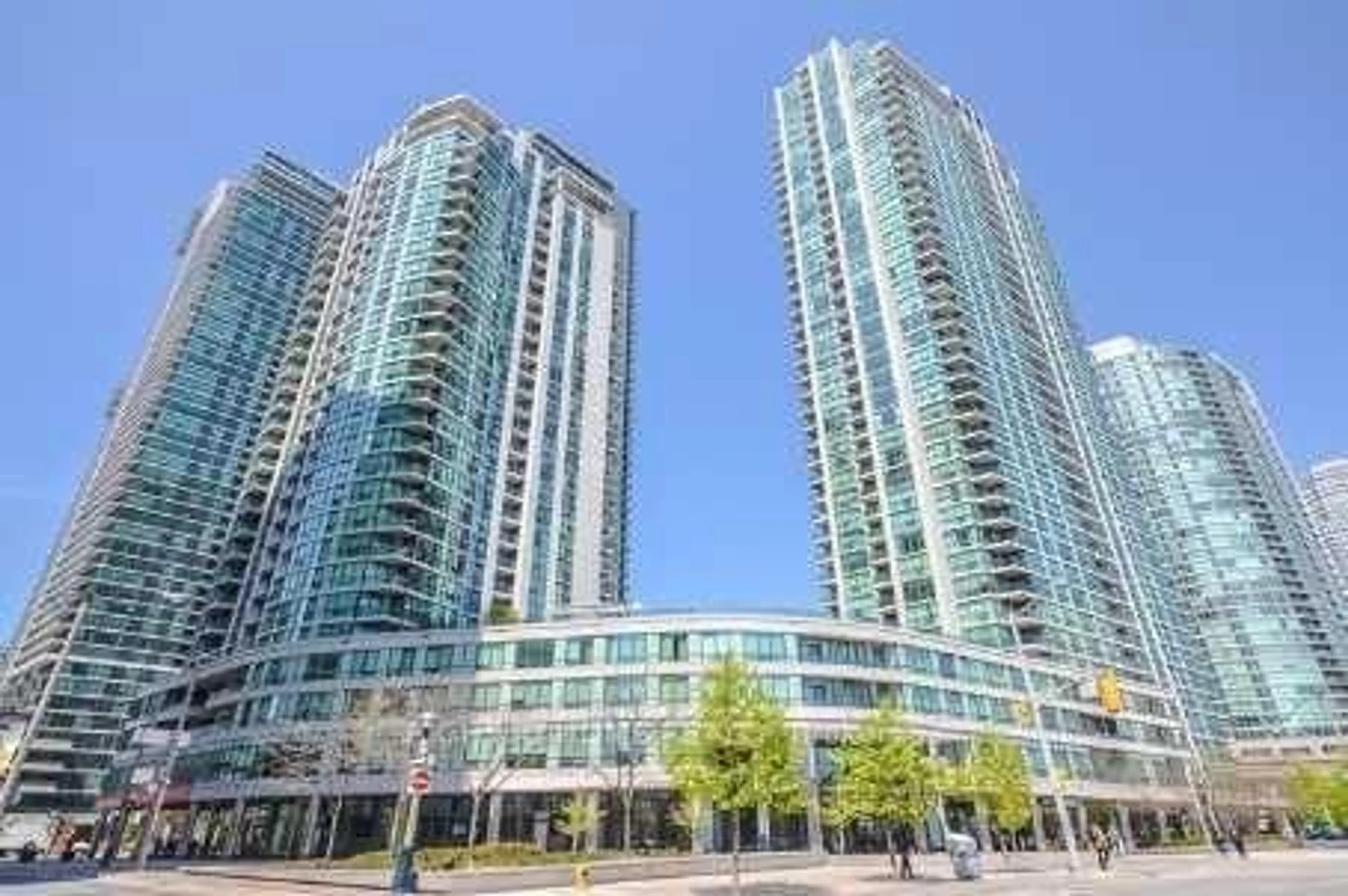 Unknown for 12 Yonge St #503, Toronto Ontario M5E 1R4