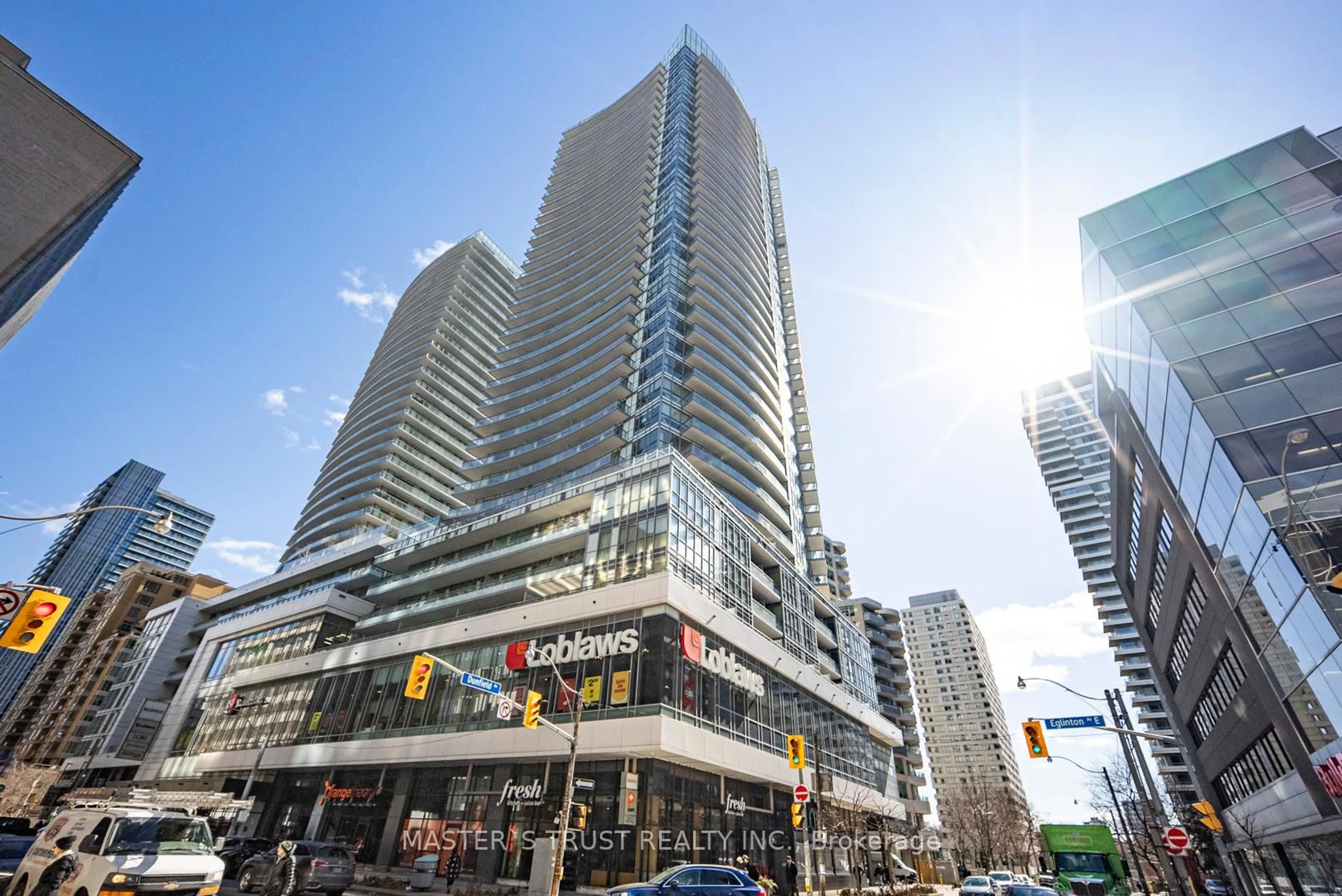 Patio, unknown for 89 Dunfield Ave #801, Toronto Ontario M4S 0A4