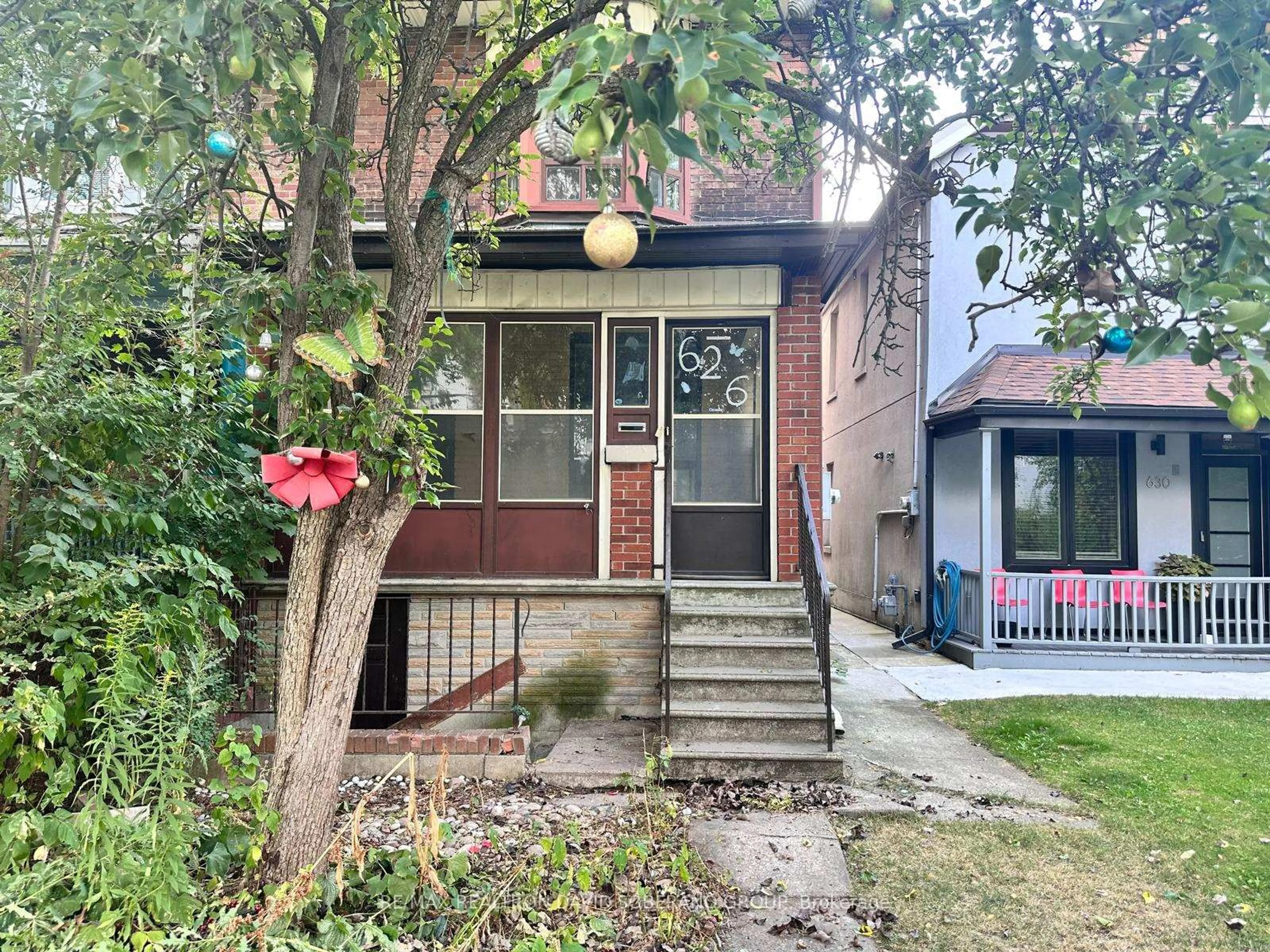 Home with brick exterior material, street for 626 Shaw St, Toronto Ontario M6G 3L7