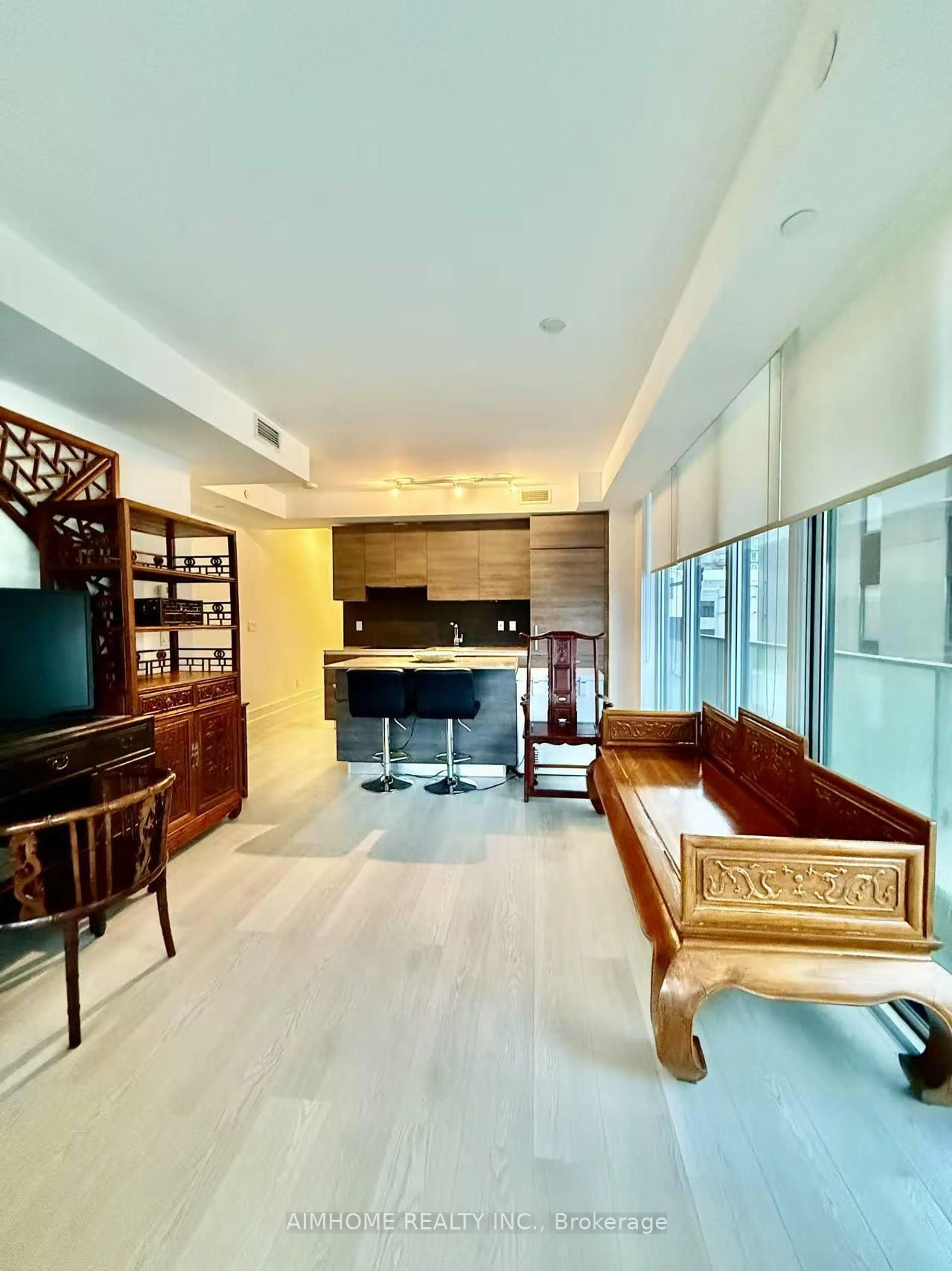 Unknown for 200 Bloor St #1405, Toronto Ontario M5S 0B1
