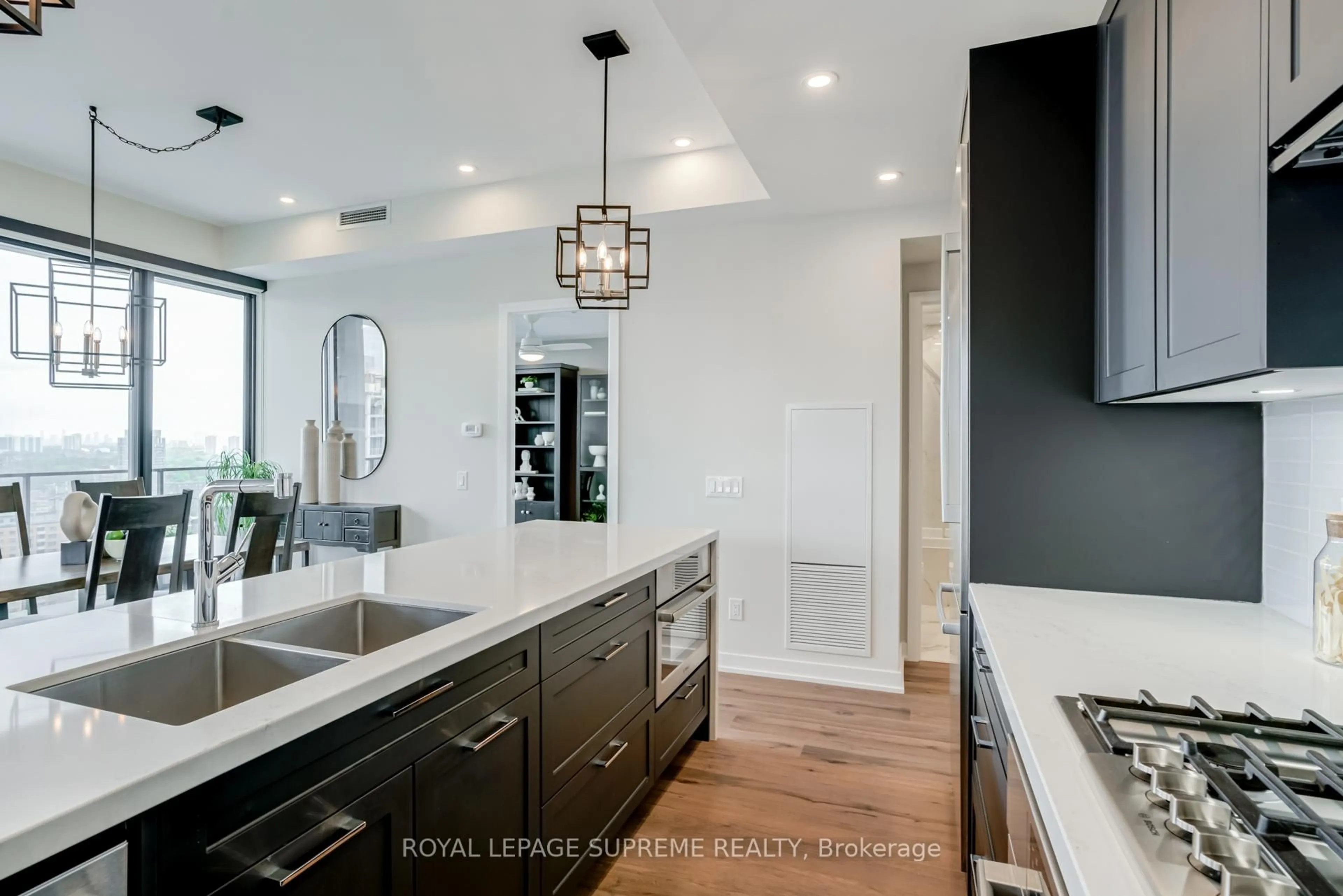 Unknown for 55 Ontario St #2406, Toronto Ontario M5A 0T8