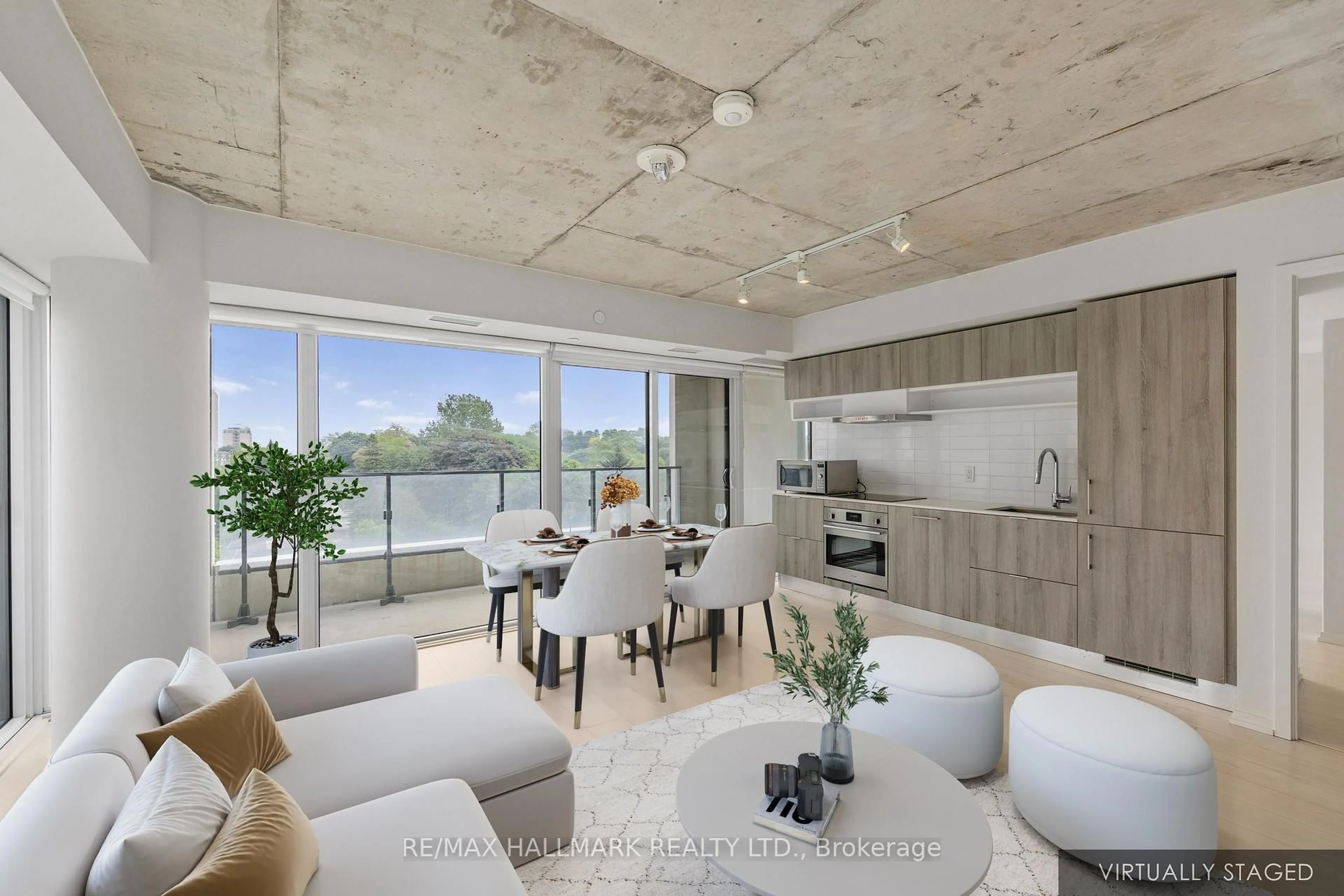 Open concept kitchen, unknown for 5 Soudan Ave #807, Toronto Ontario M4S 0B1