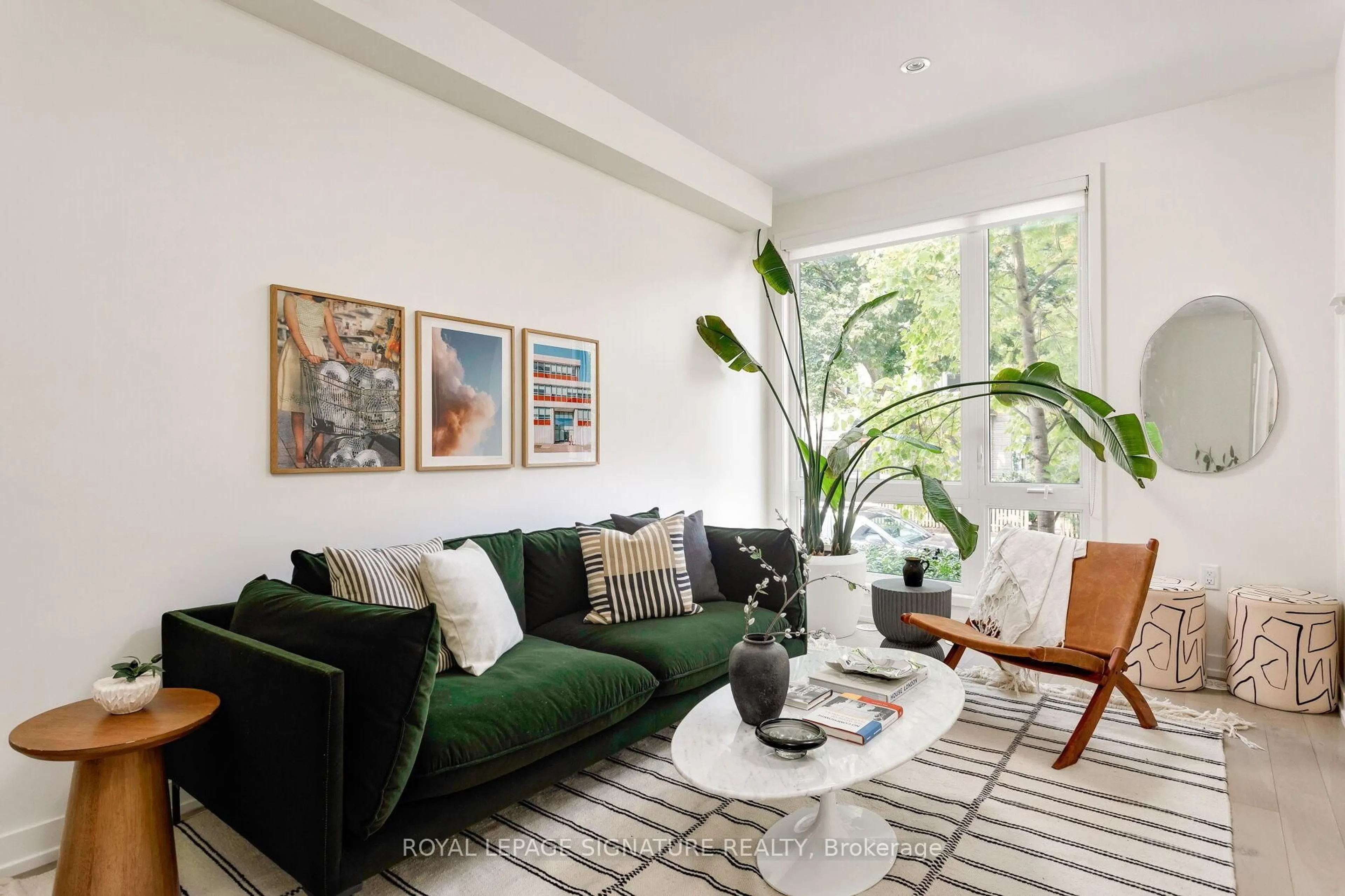 Living room with furniture, unknown for 31 Florence St #12, Toronto Ontario M6K 1P4