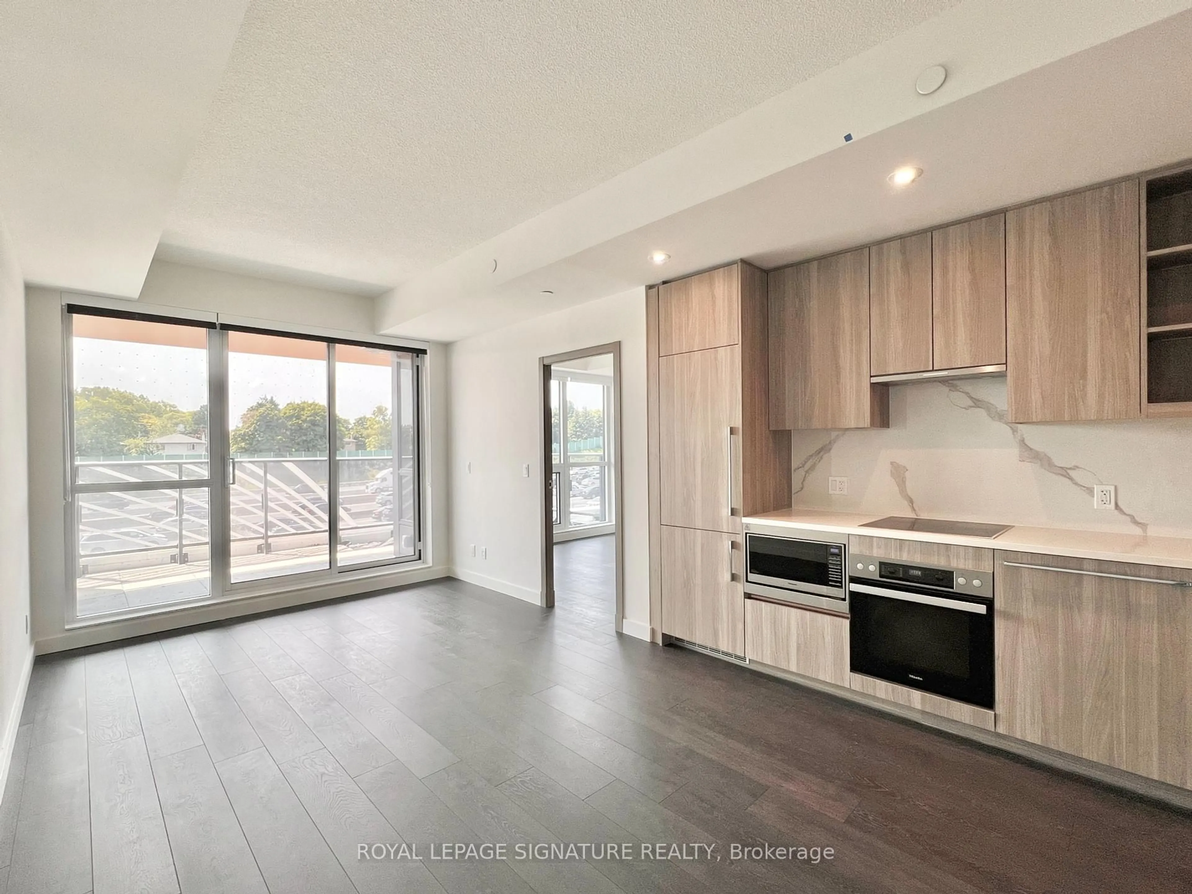 Open concept kitchen, unknown for 27 Mcmahon Dr #305, Toronto Ontario M2K 0J2