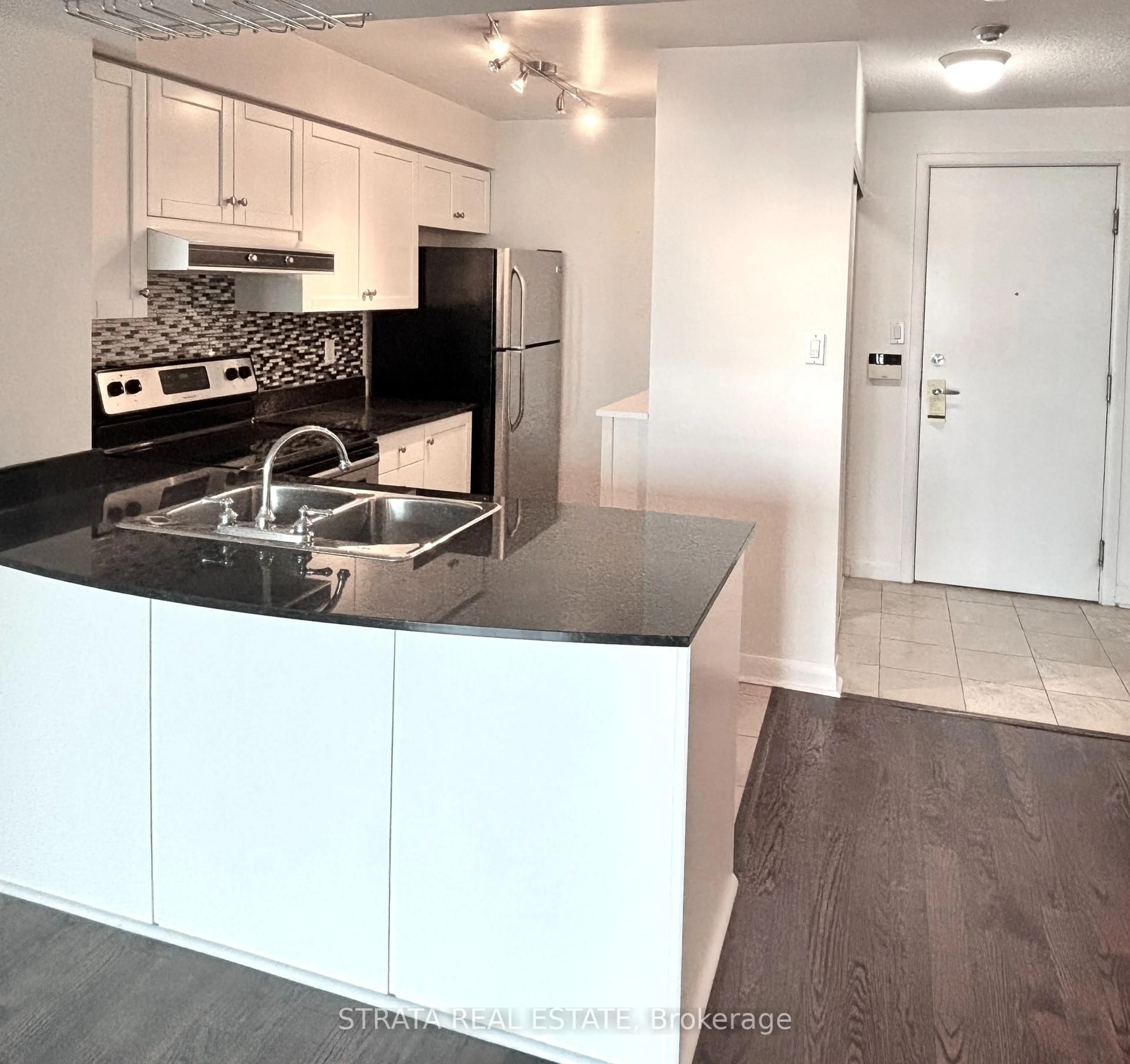 Unknown for 313 Richmond St #1155, Toronto Ontario M5A 4S7