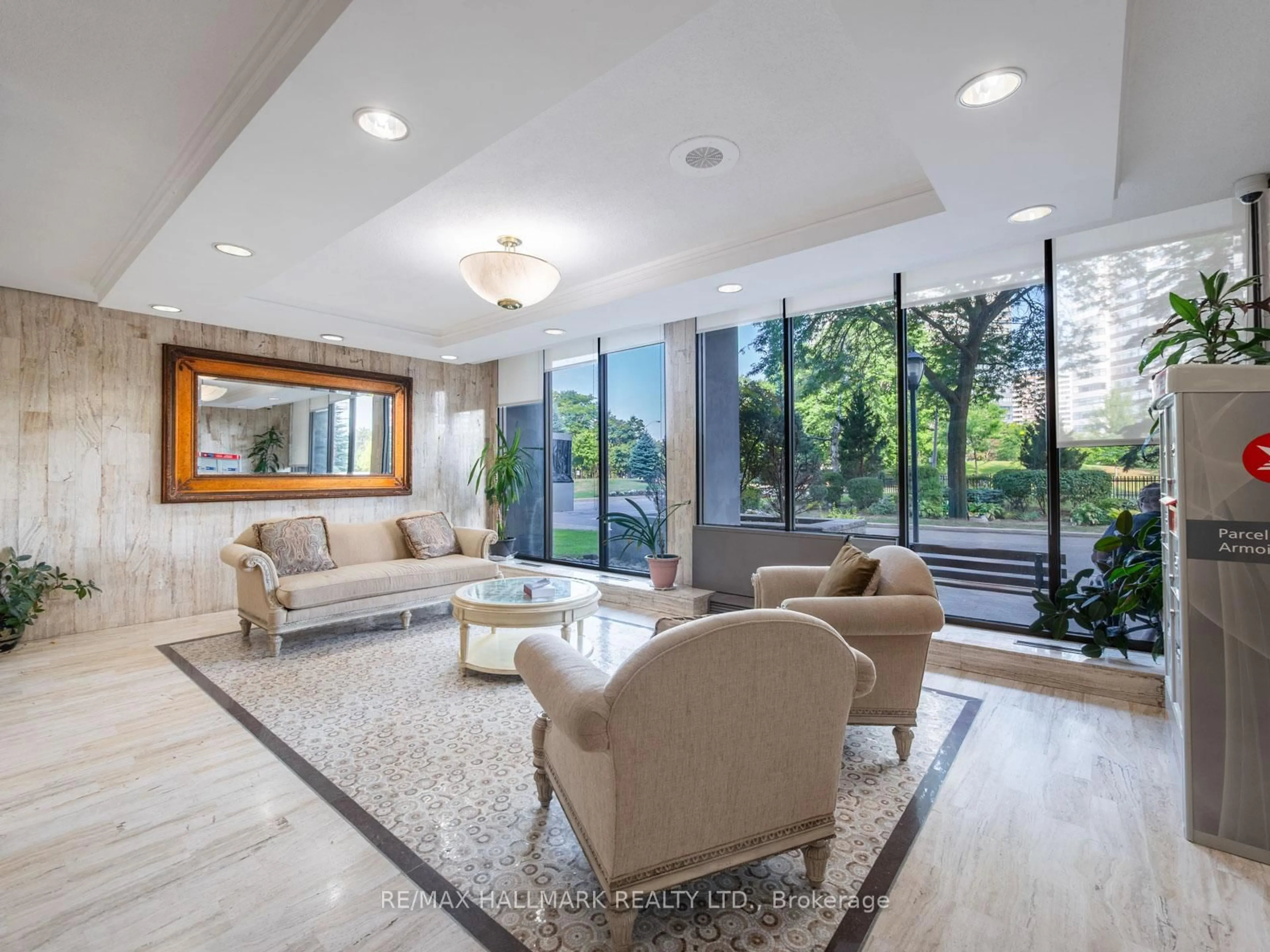 Unknown for 115 Antibes Dr #206, Toronto Ontario M2R 2Y9