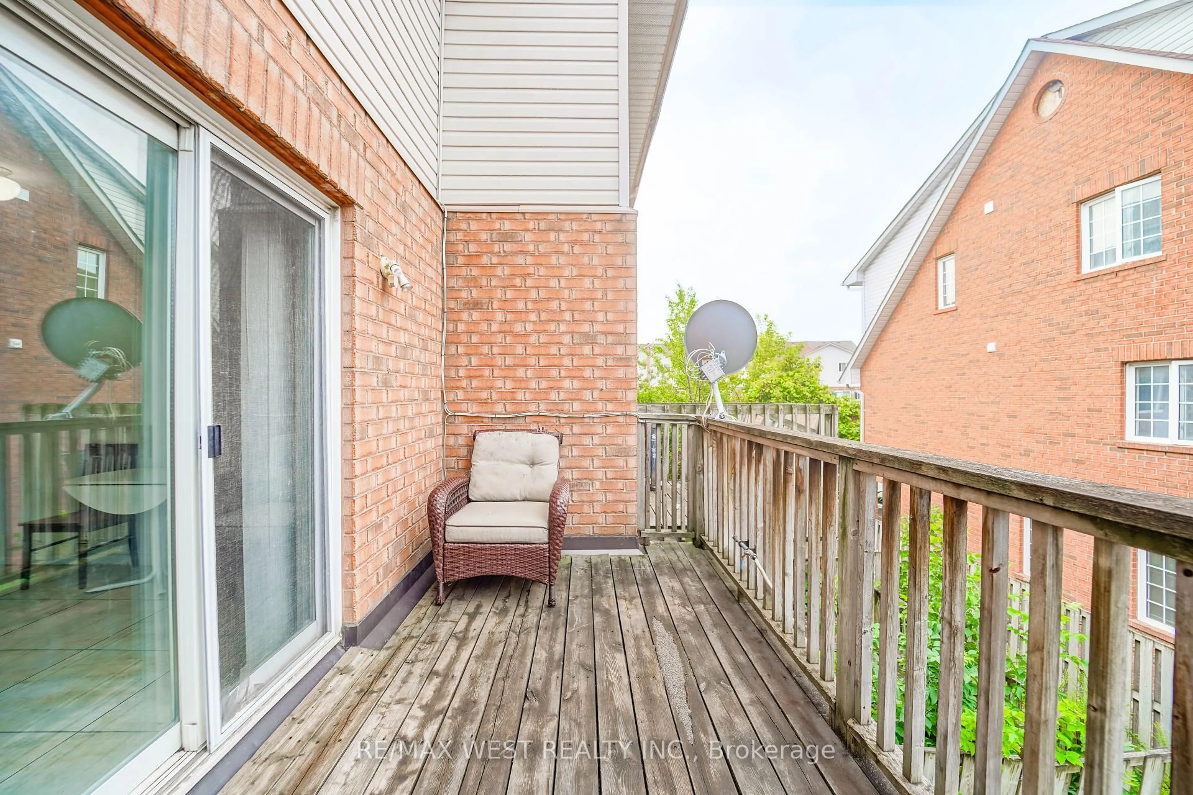 Patio, water/lake/river/ocean view for 99 Sufi Cres, Toronto Ontario M4A 2X2