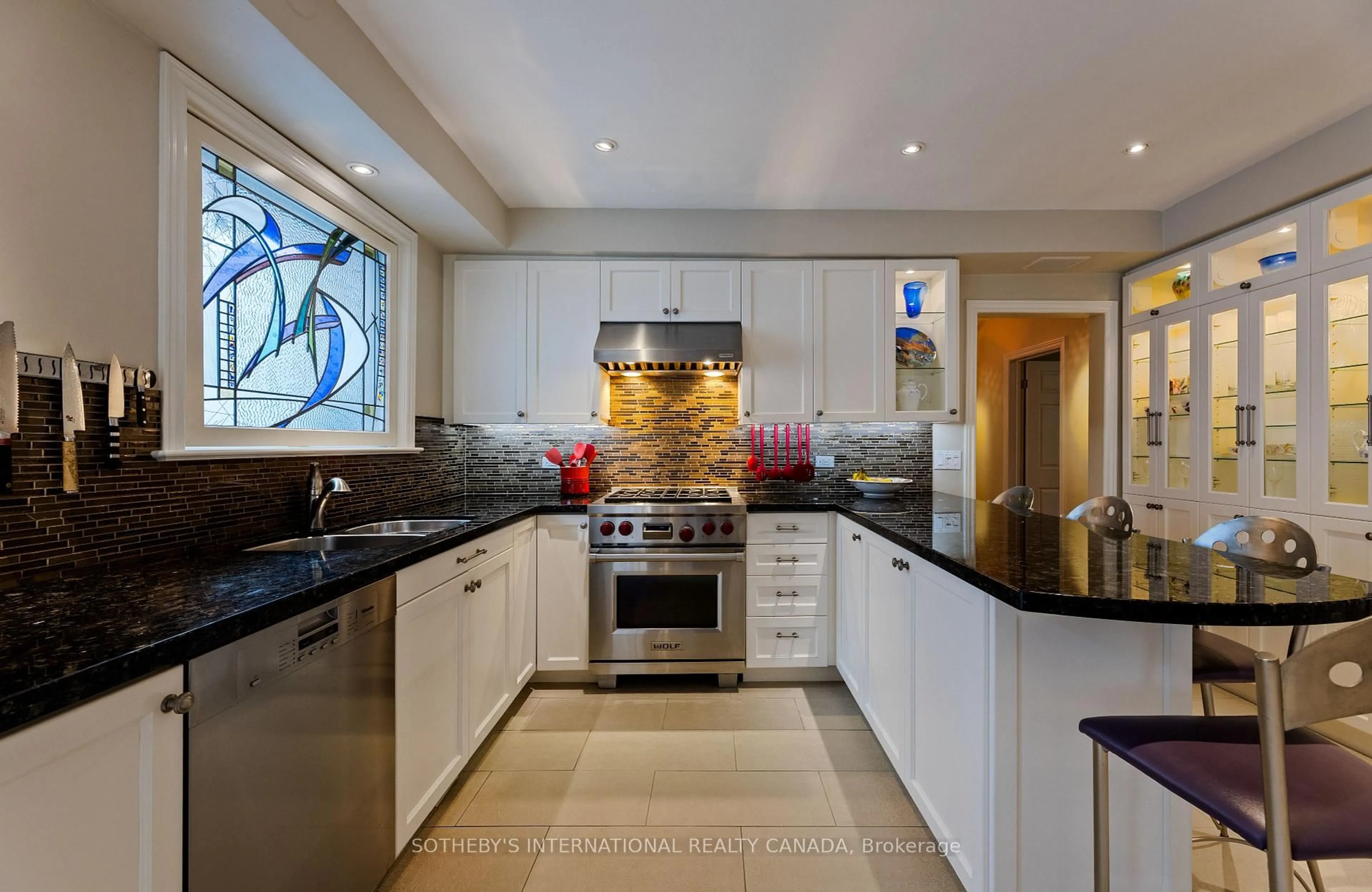 Contemporary kitchen, ceramic/tile floor for 31 Arlstan Dr, Toronto Ontario M3H 4V7