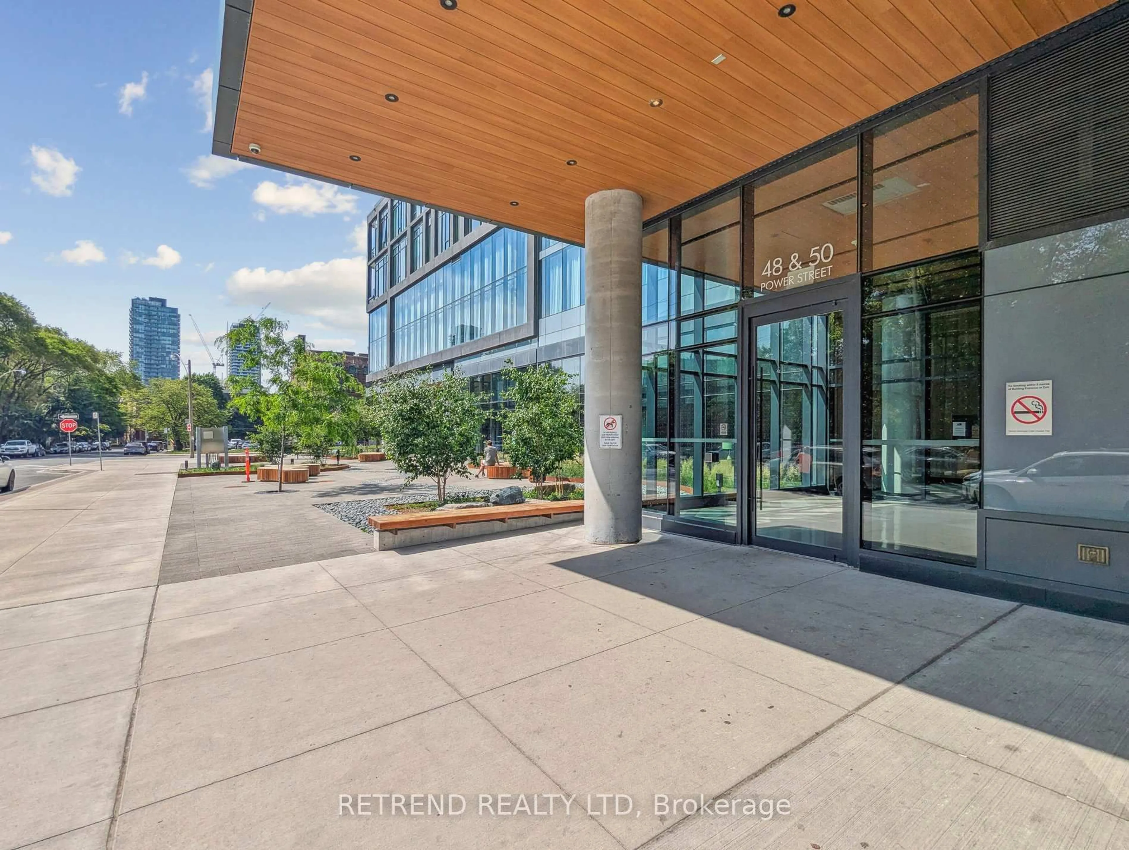 Indoor foyer for 50 Power St #1206, Toronto Ontario M5A 0V3