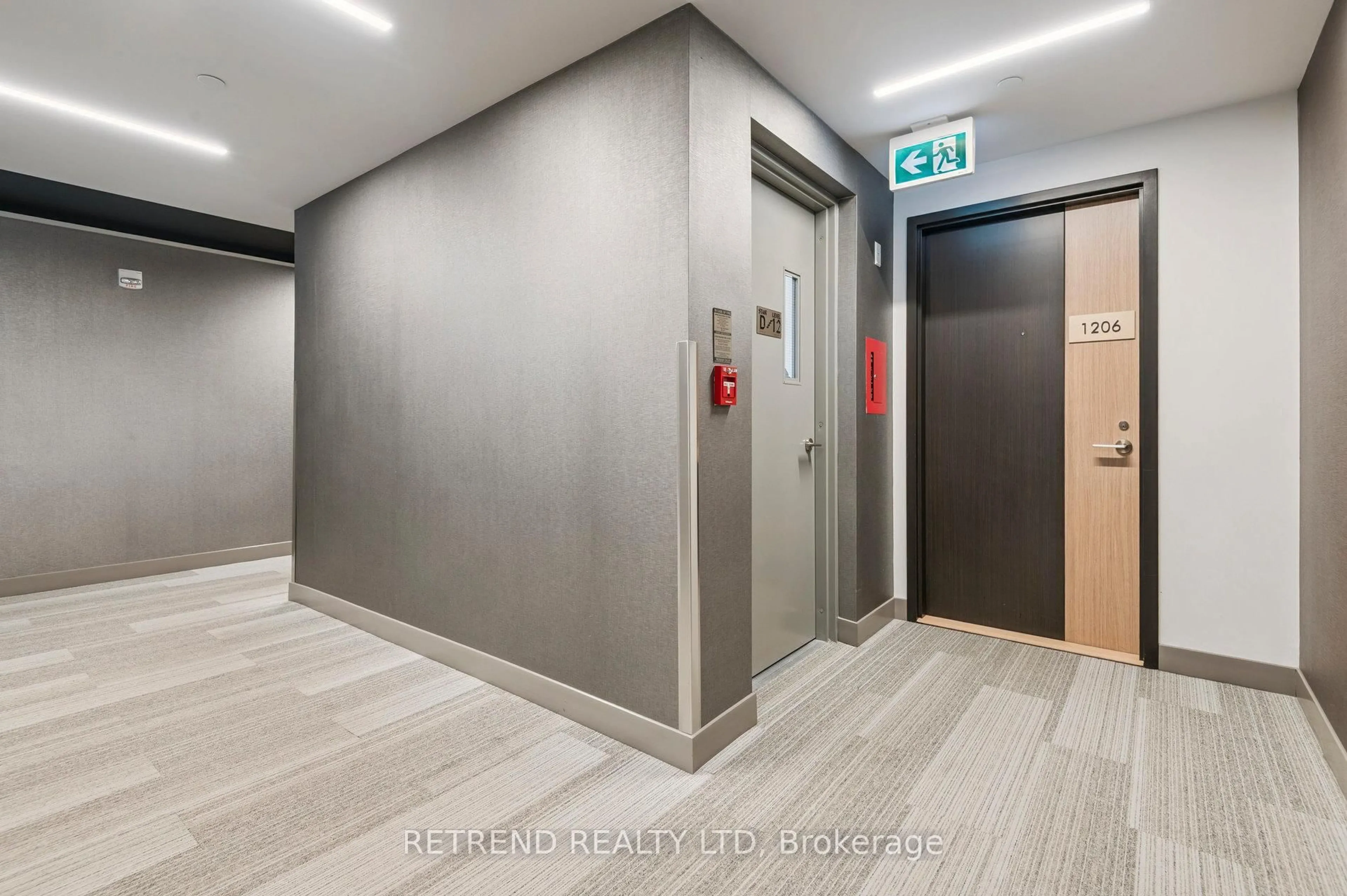 Indoor foyer for 50 Power St #1206, Toronto Ontario M5A 0V3
