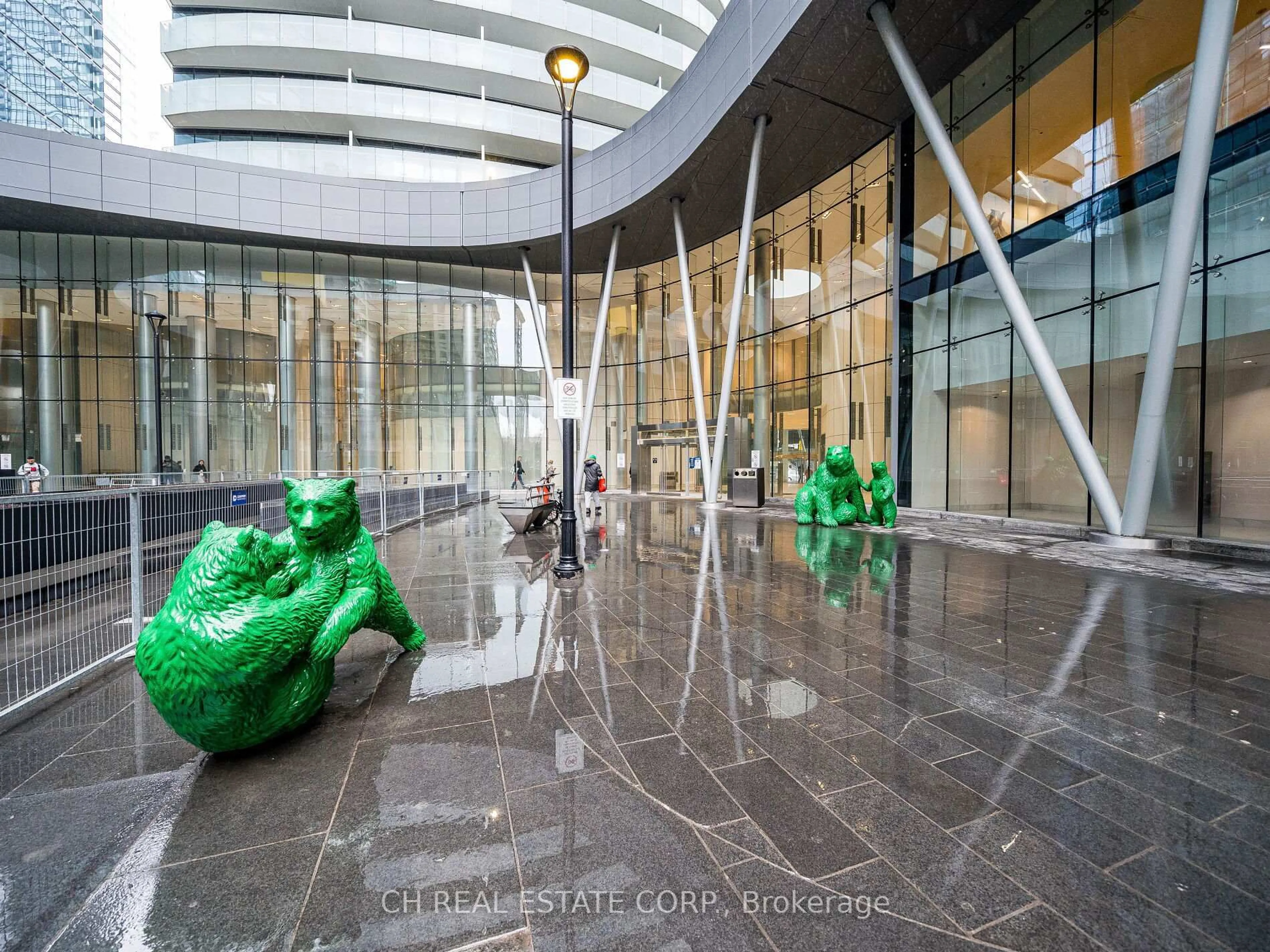 Lobby for 12 York St #1307, Toronto Ontario M5J 0B1