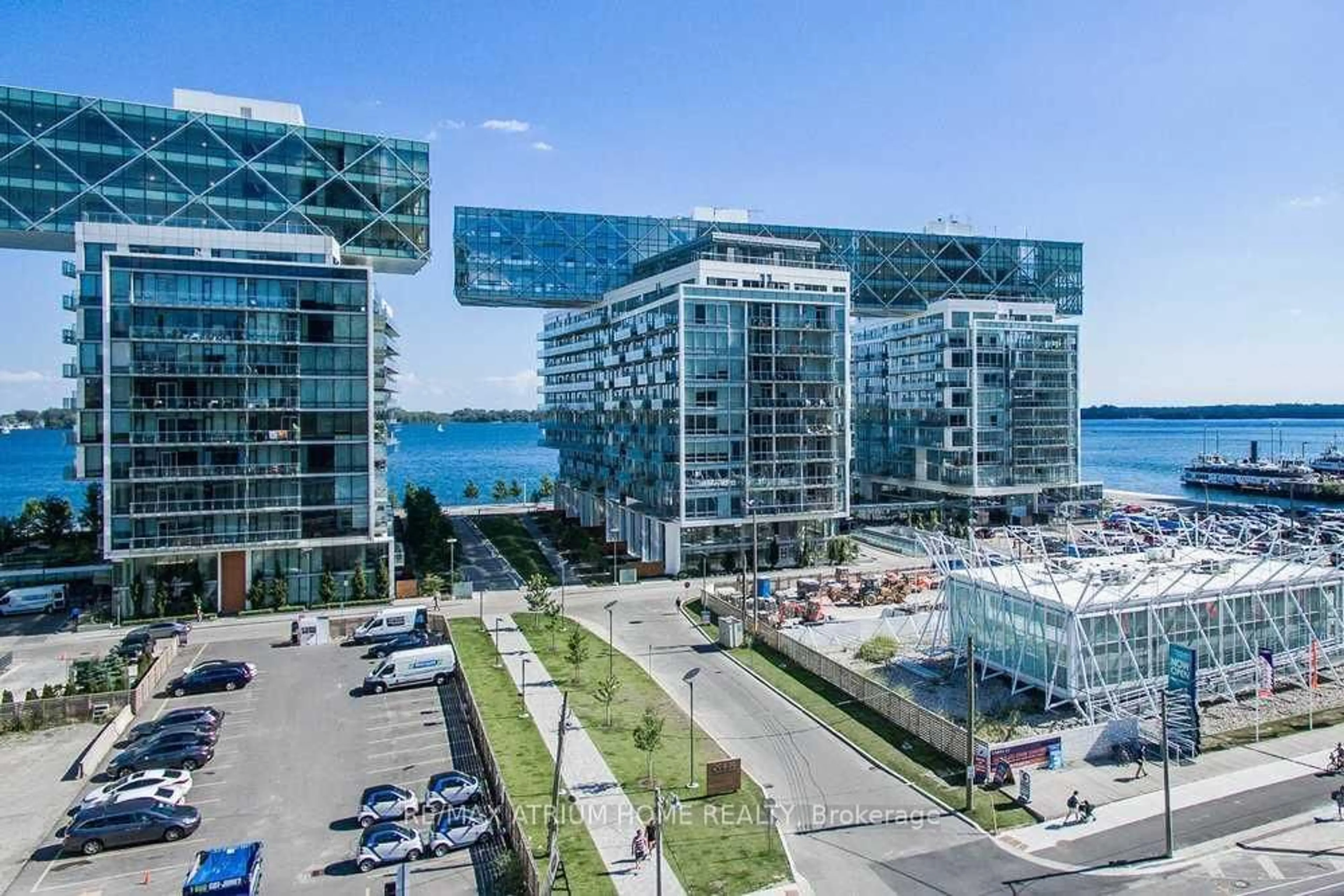 Unknown for 29 Queens Quay #1104, Toronto Ontario M5E 0A4