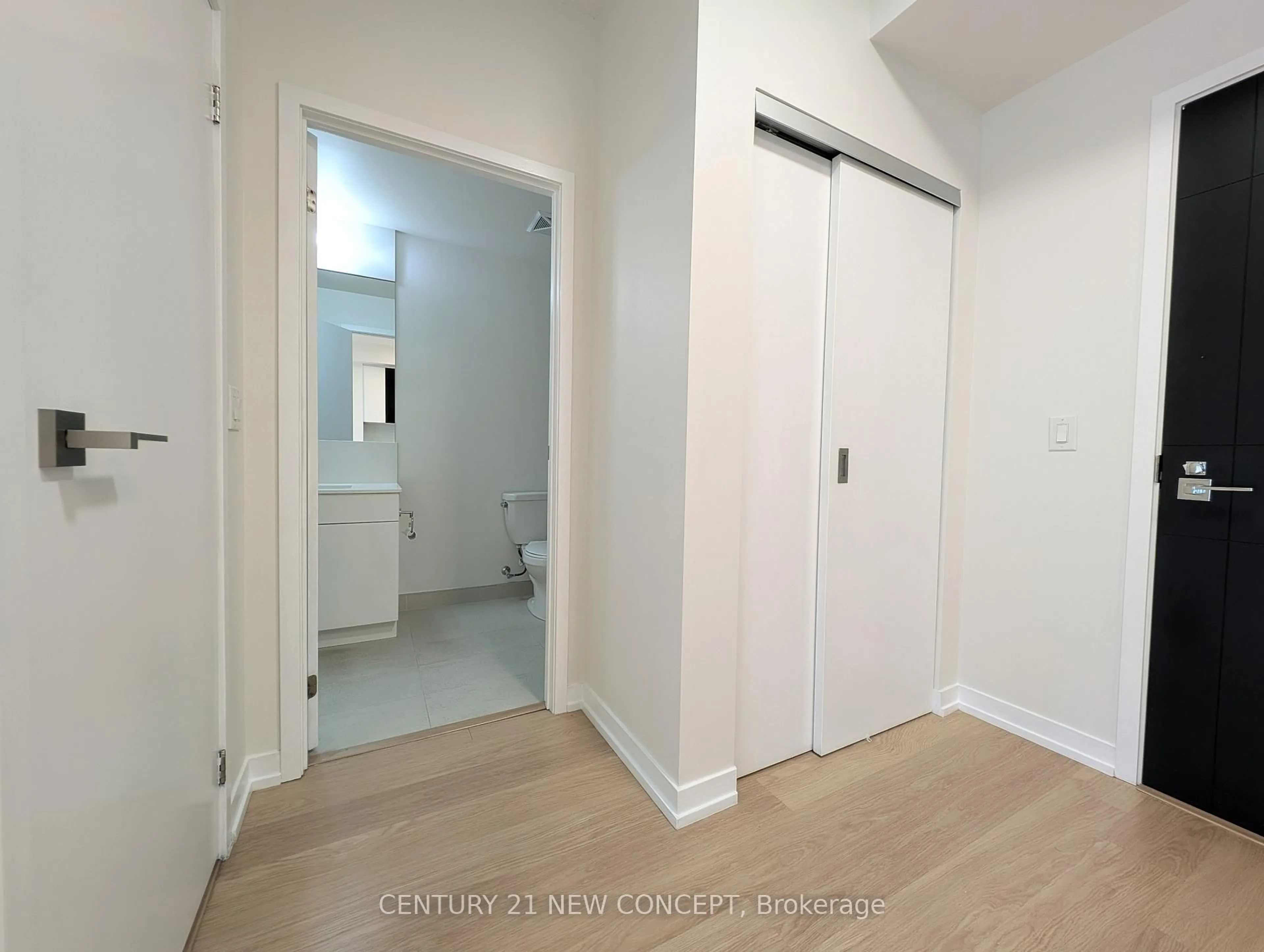 A pic of a room for 89 Dunfield Ave #1409, Toronto Ontario M4S 0A4
