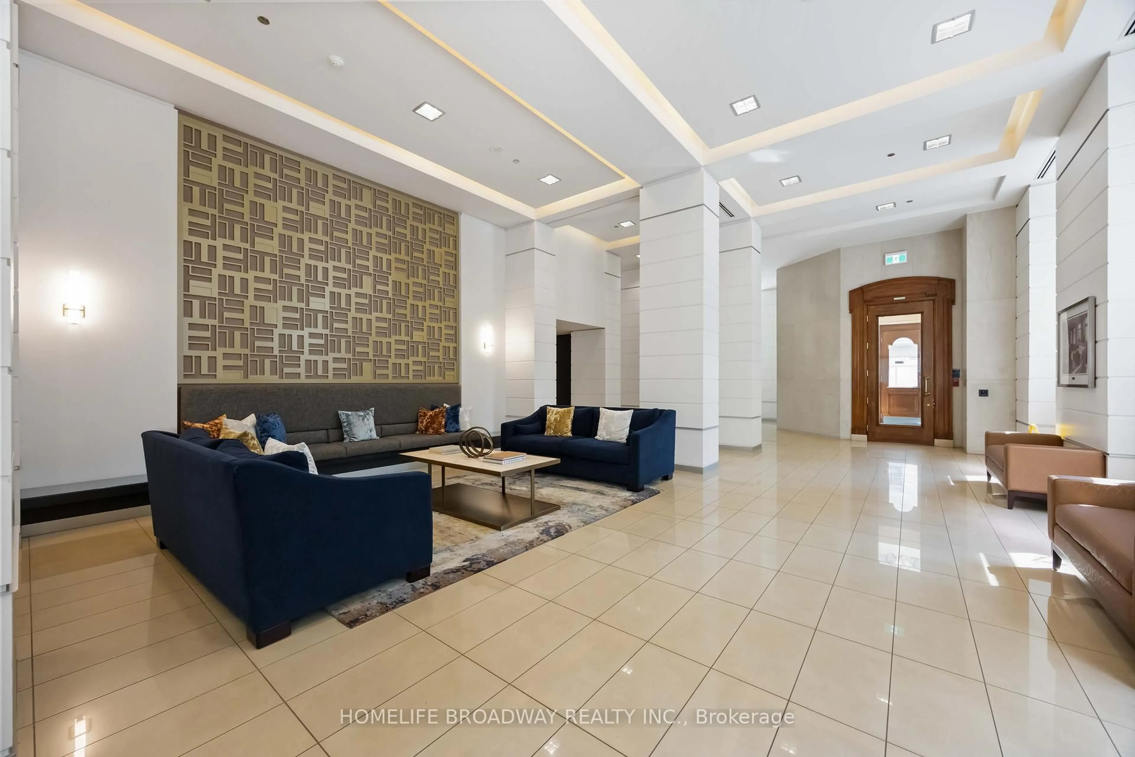 Lobby for 230 King St #1216, Toronto Ontario M5A 1K5