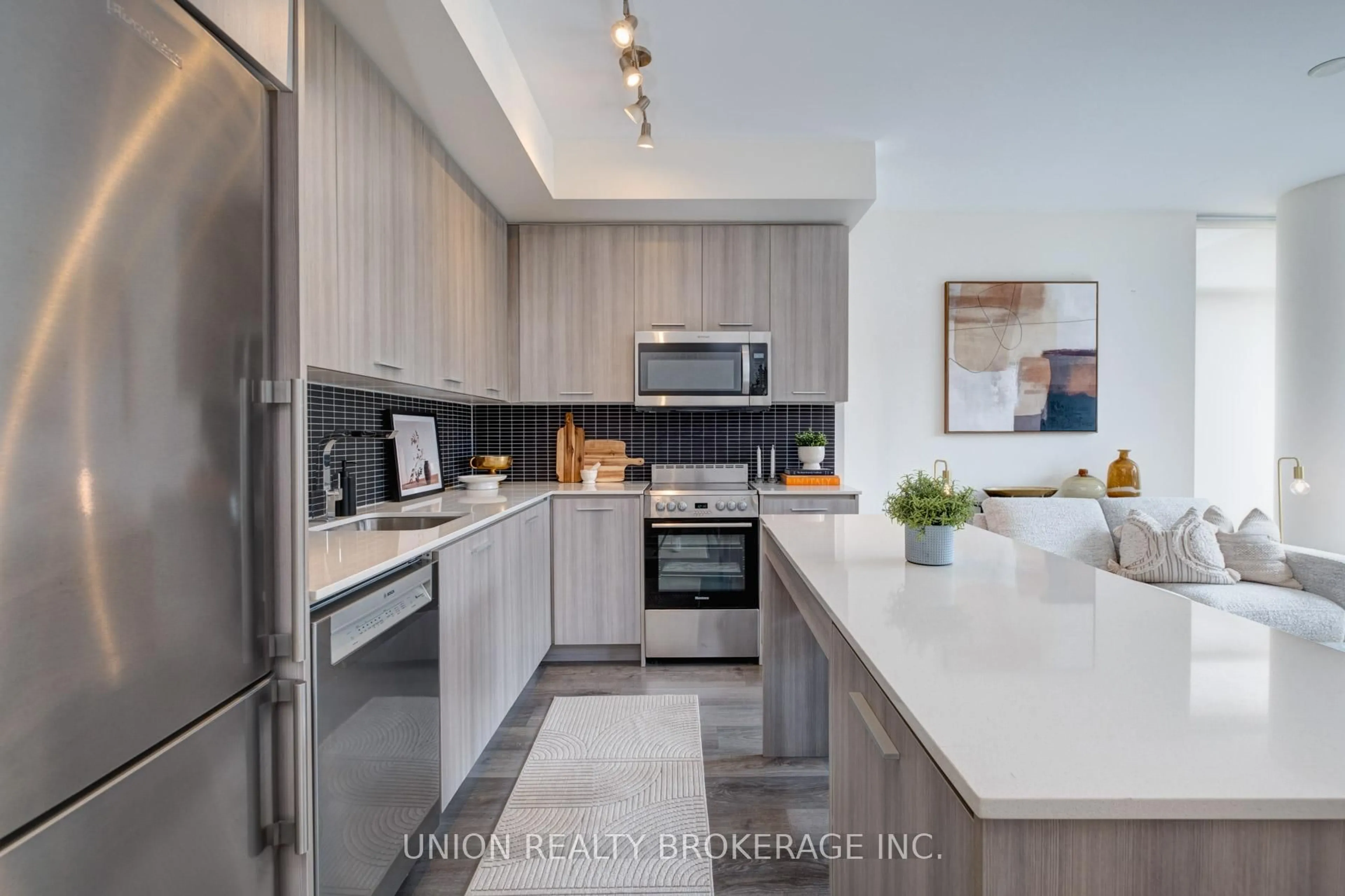 Unknown for 105 George St #405, Toronto Ontario M5A 0L4