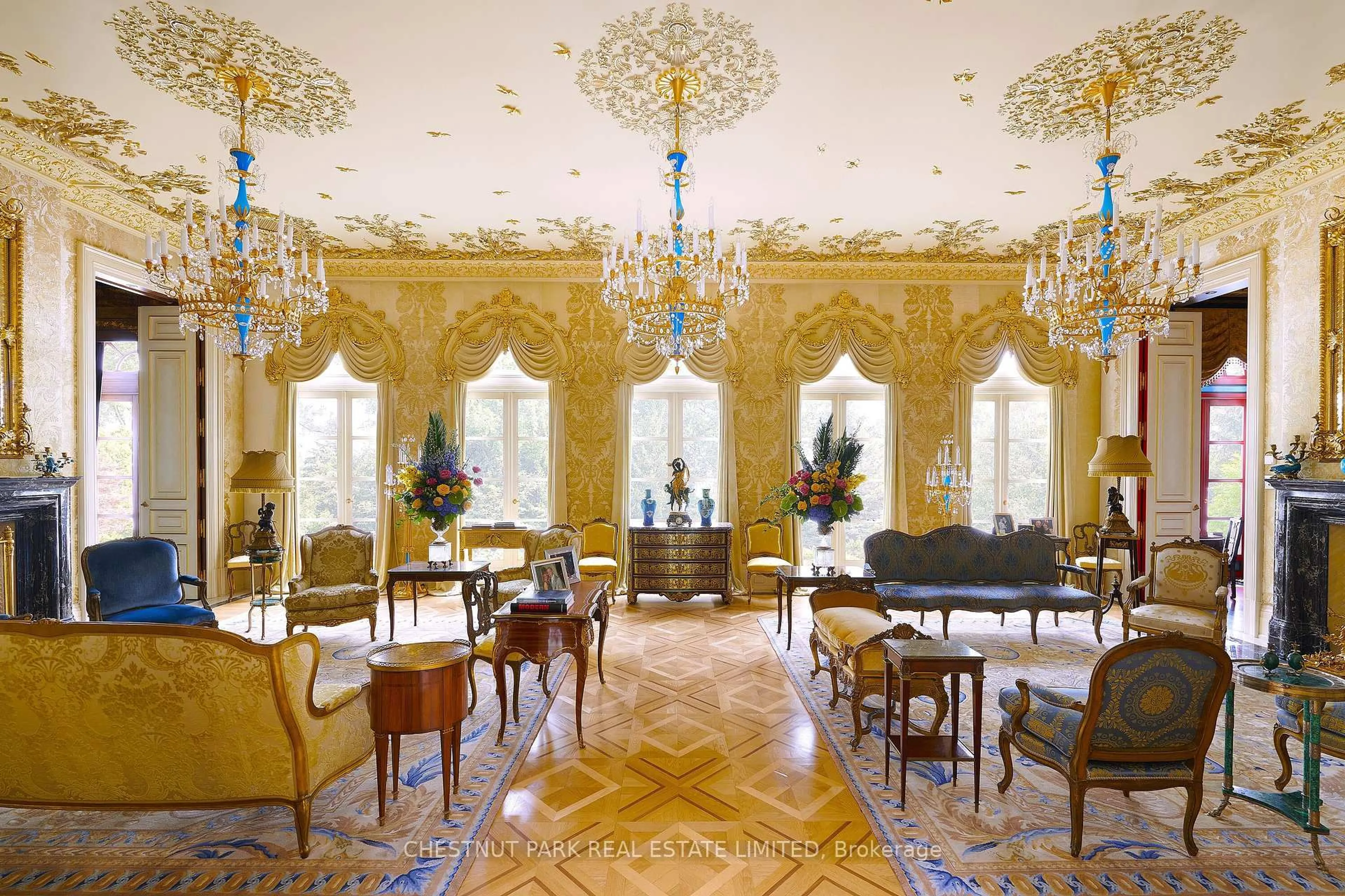 Lobby for 15 High Point Rd, Toronto Ontario M3B 2A3