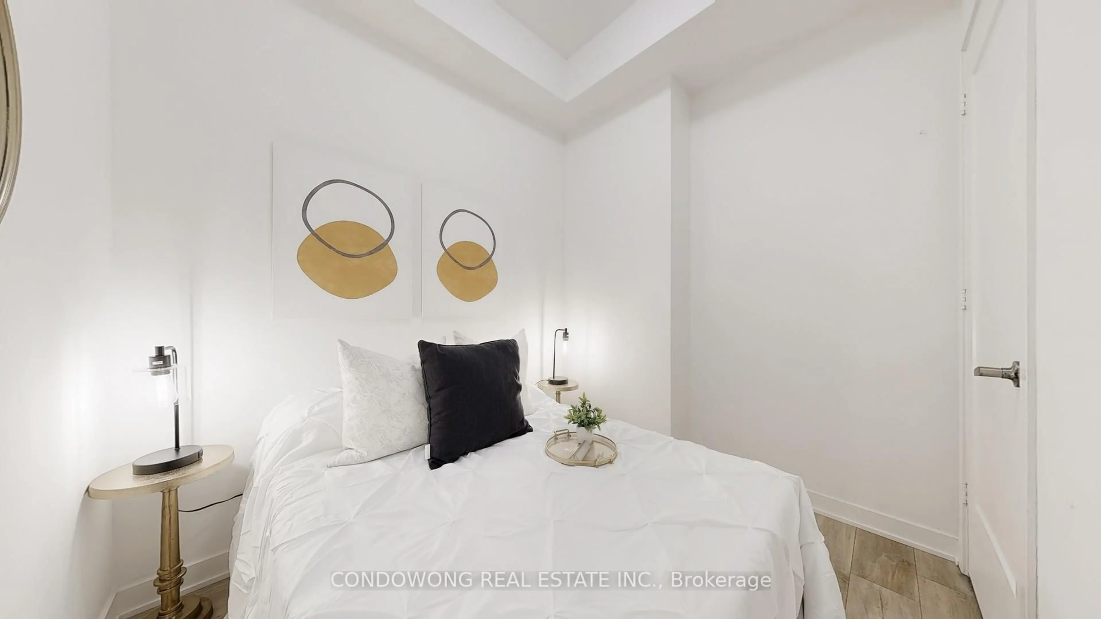 Bedroom with bed, unknown for 135 Lower Sherbourne St #1545, Toronto Ontario M5A 1Y4