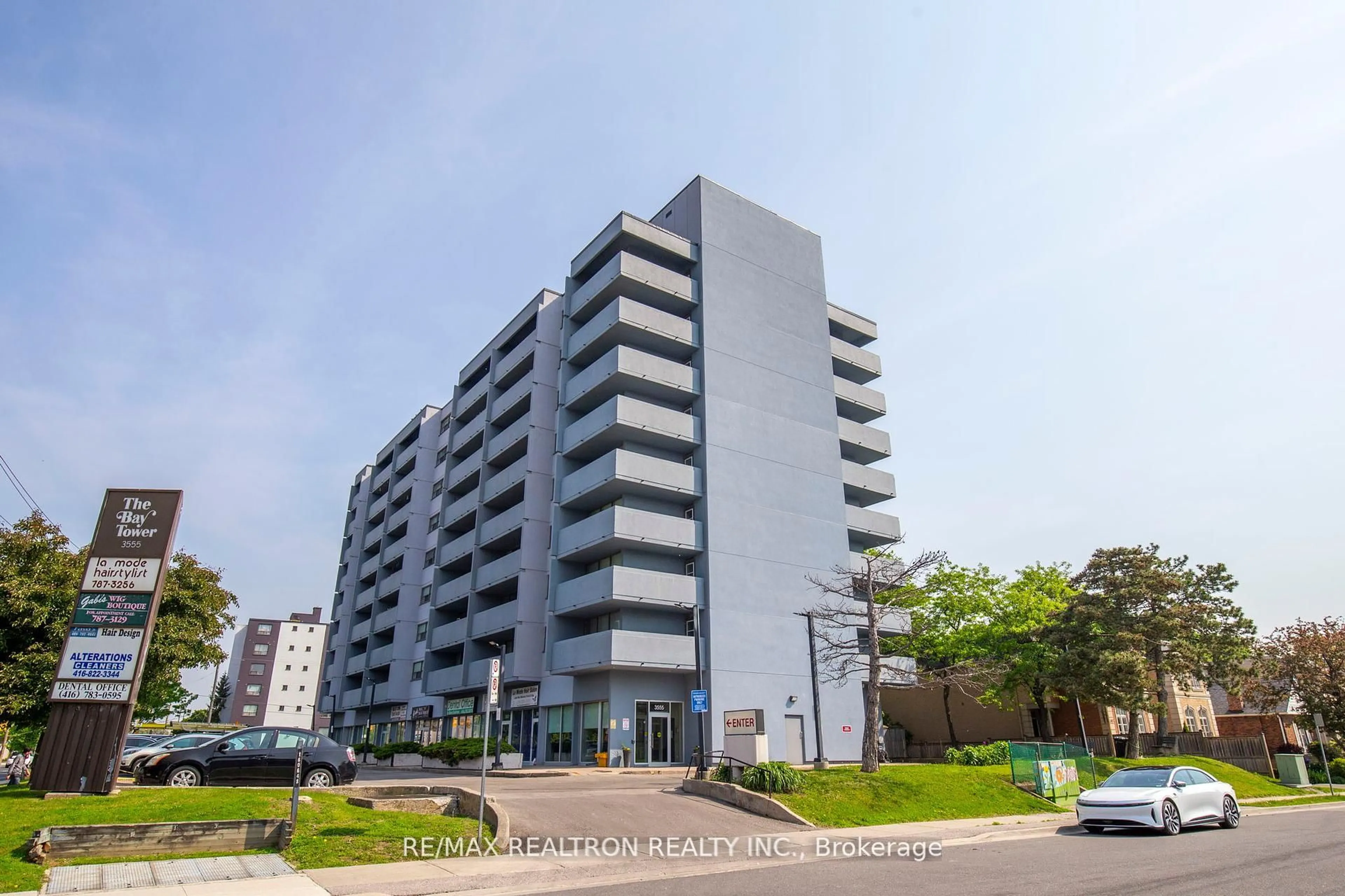 Unknown for 3555 Bathurst St ##205, Toronto Ontario M6A 2Y8