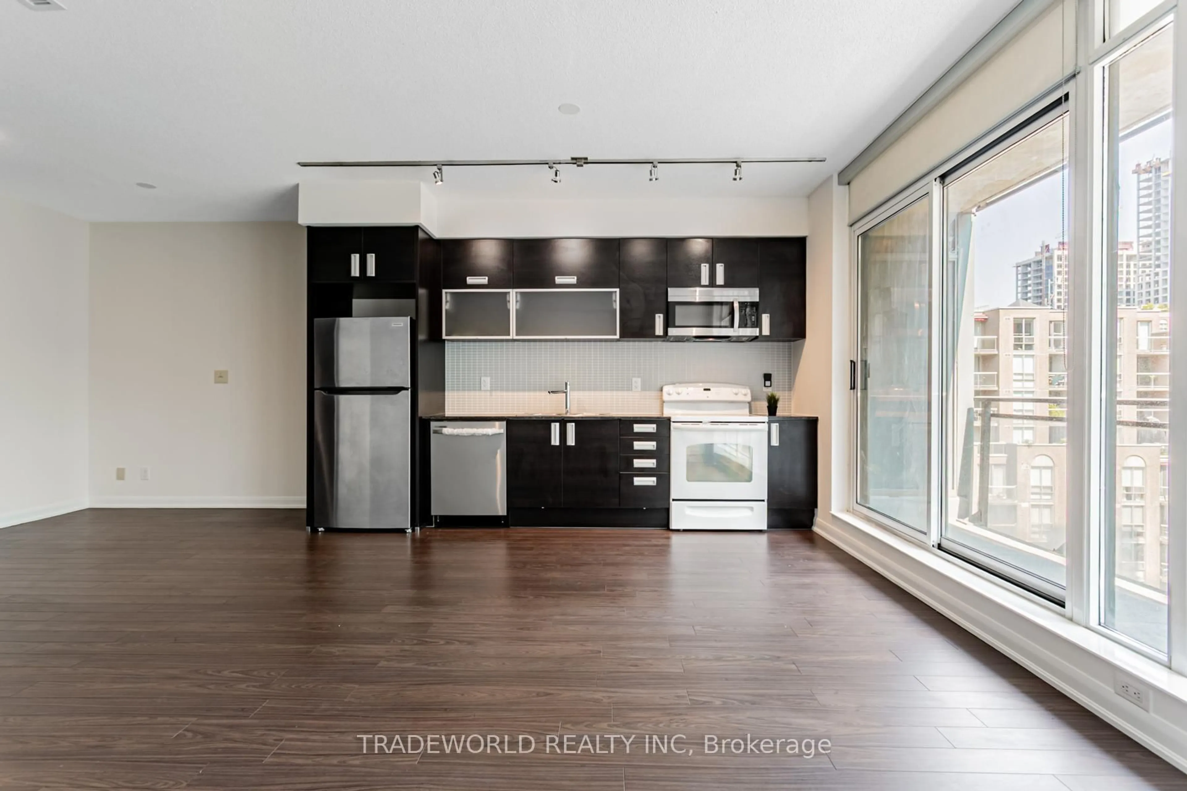 Open concept kitchen, unknown for 205 Frederick St #909, Toronto Ontario M5A 4V3