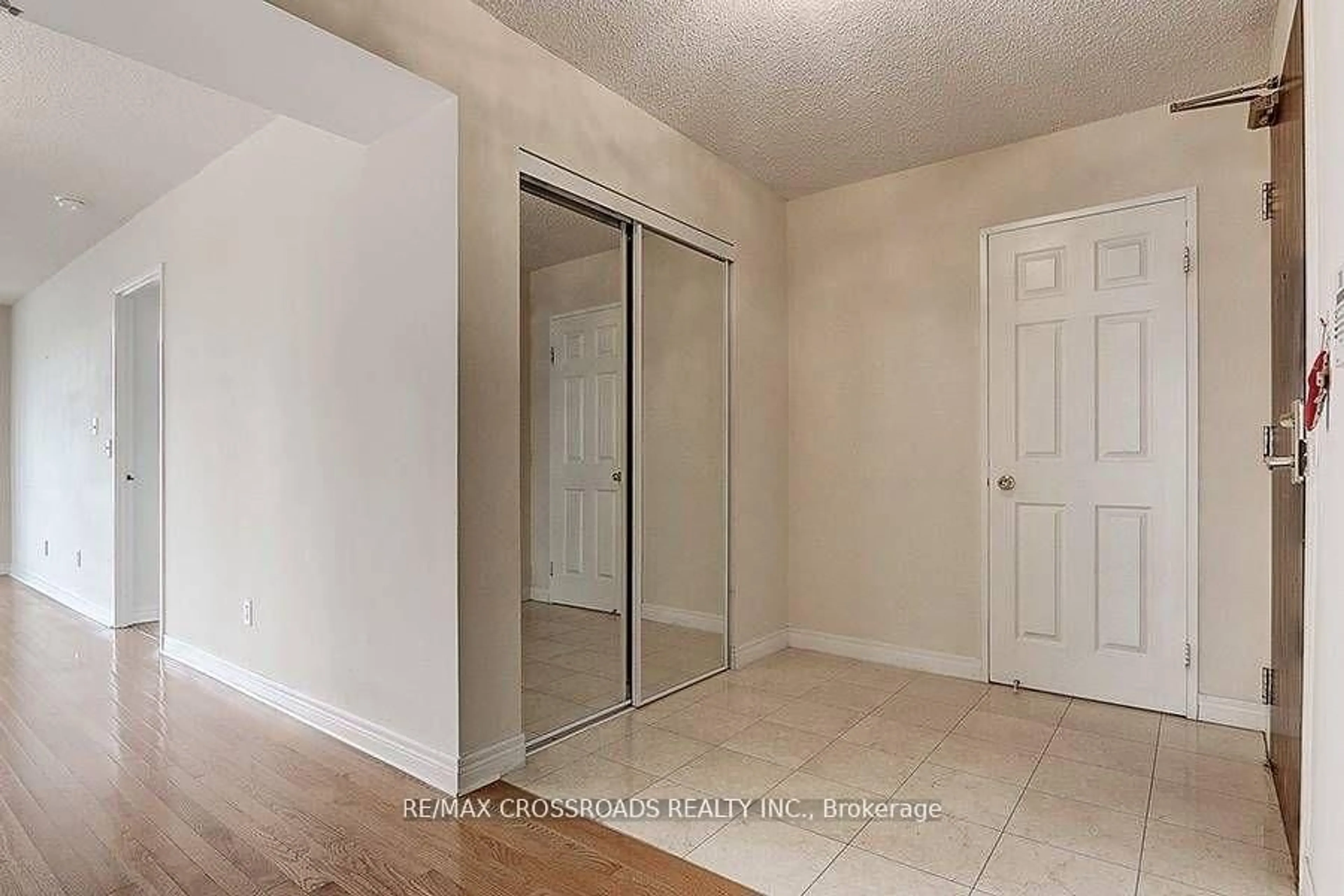 A pic of a room for 18 Parkview Ave #2106, Toronto Ontario M2N 7H7