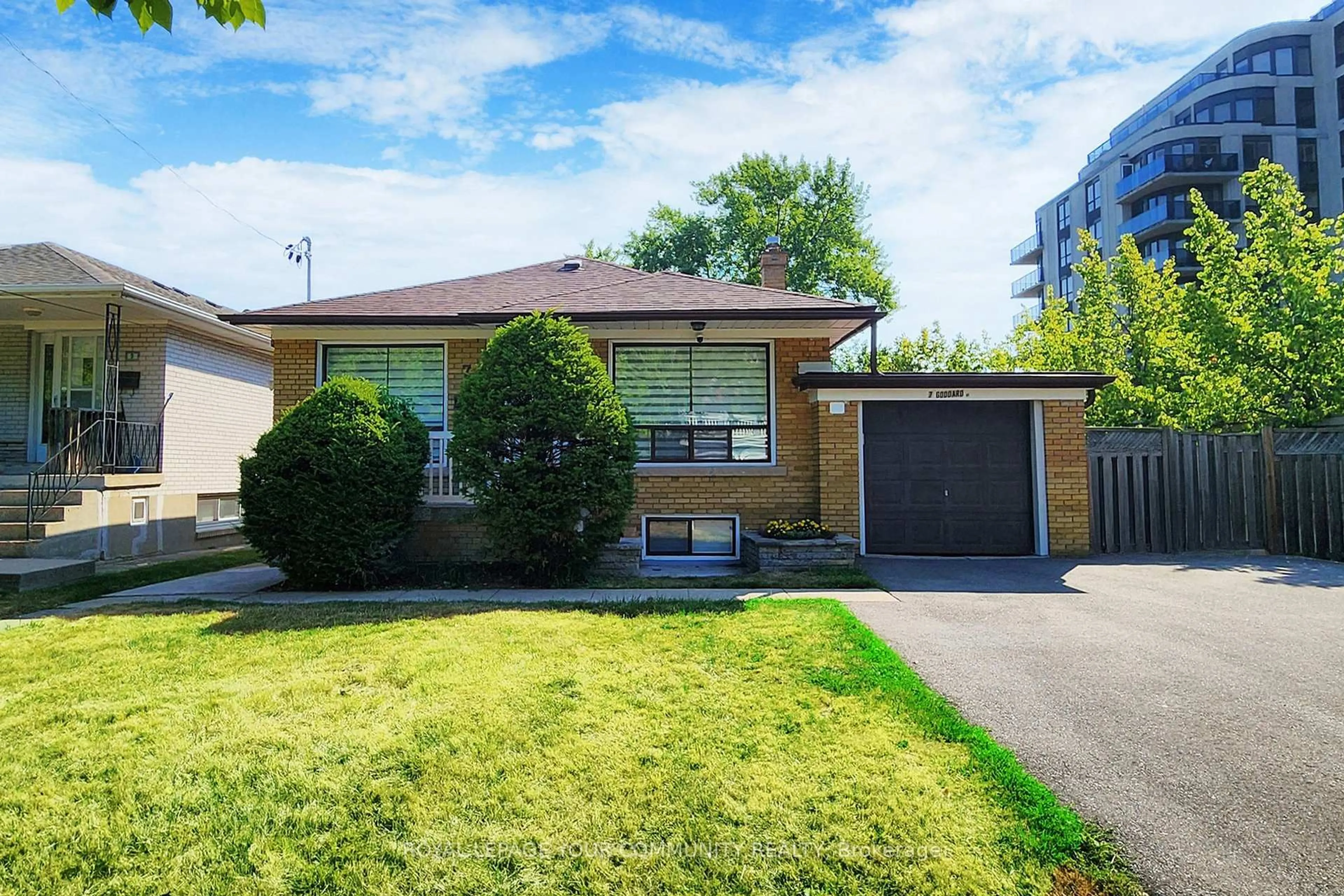 Home with brick exterior material, street for 7 Goddard St, Toronto Ontario M3H 5C5