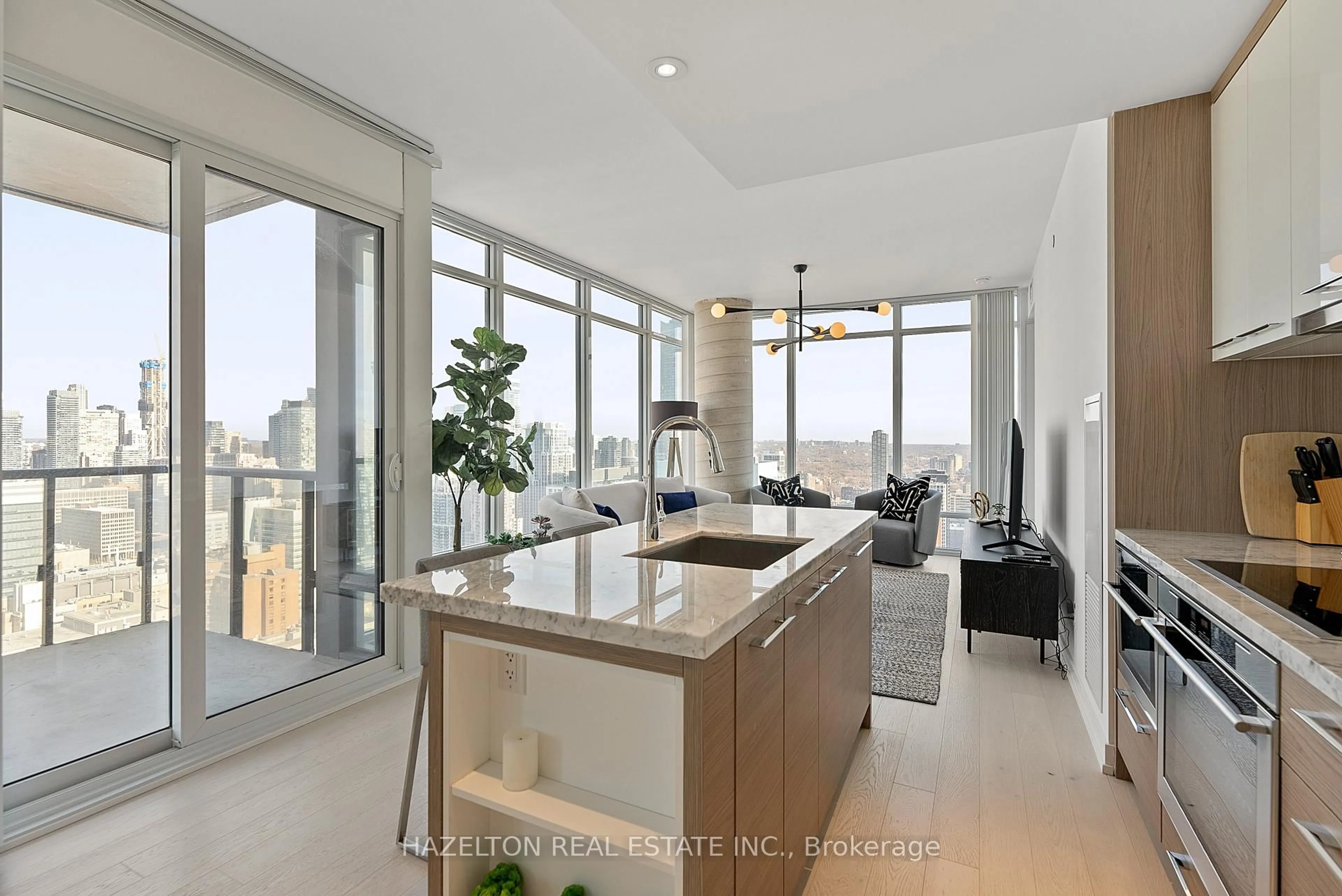 Open concept kitchen, unknown for 488 University Ave #3402, Toronto Ontario M5G 0C1