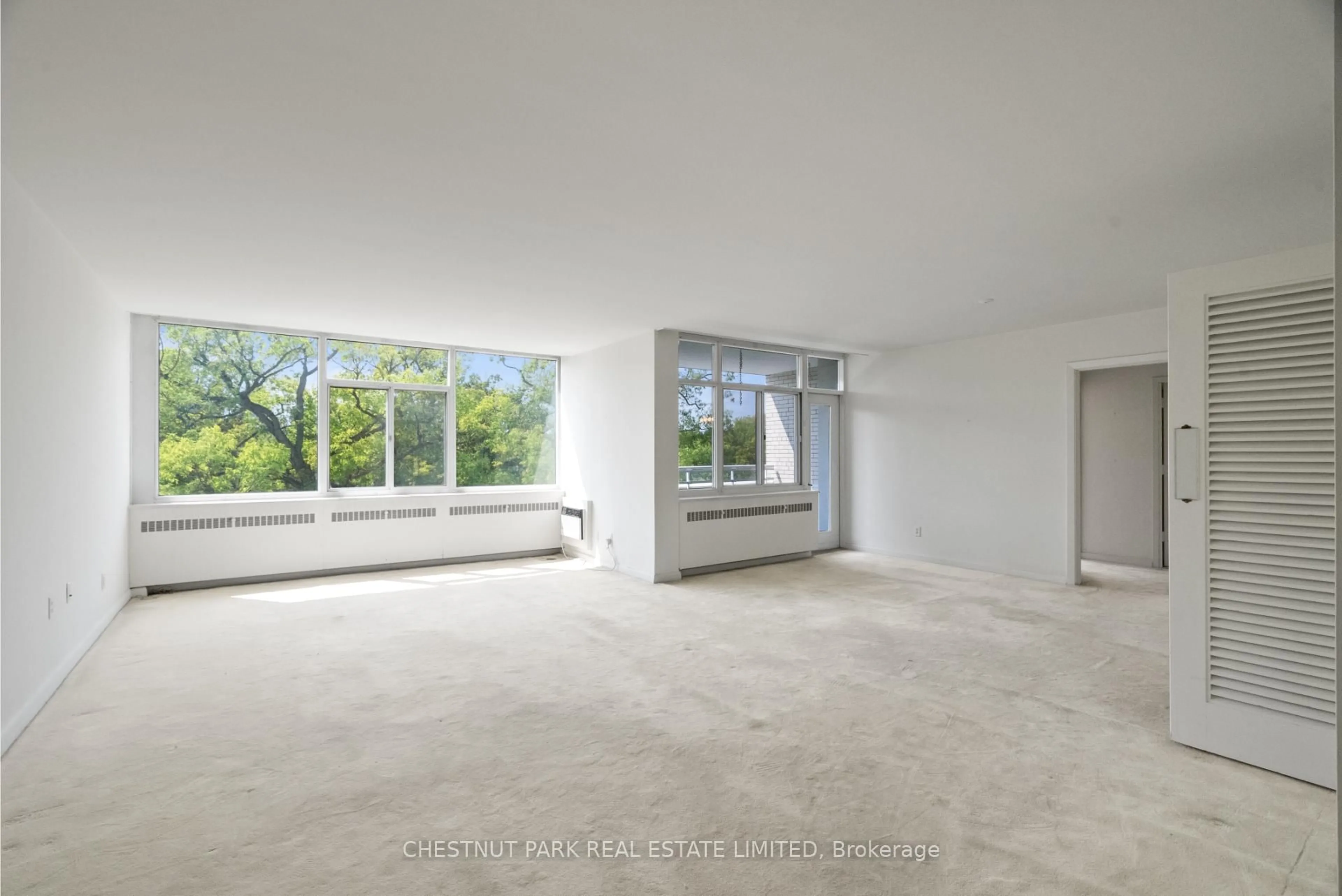 A pic of a room for 500 Avenue Rd #602, Toronto Ontario M4V 2J6