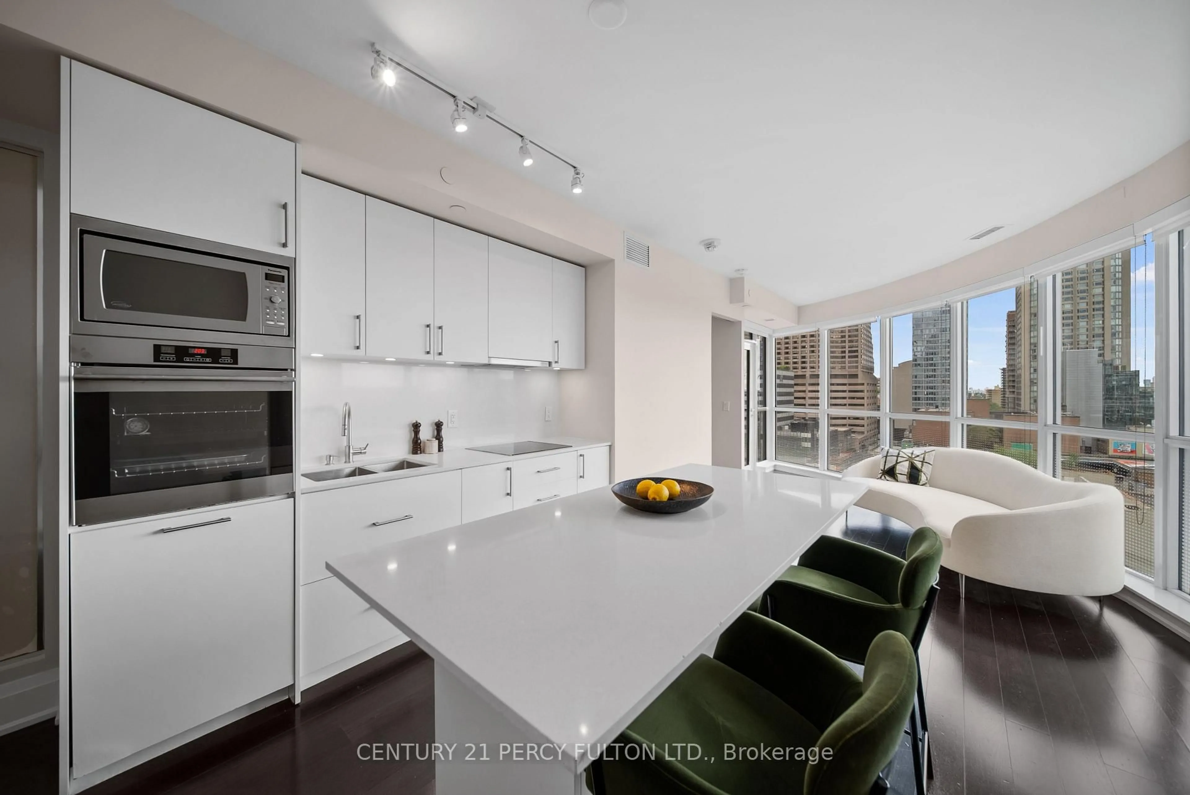 Open concept kitchen, unknown for 88 Cumberland St #904, Toronto Ontario M5R 1B9